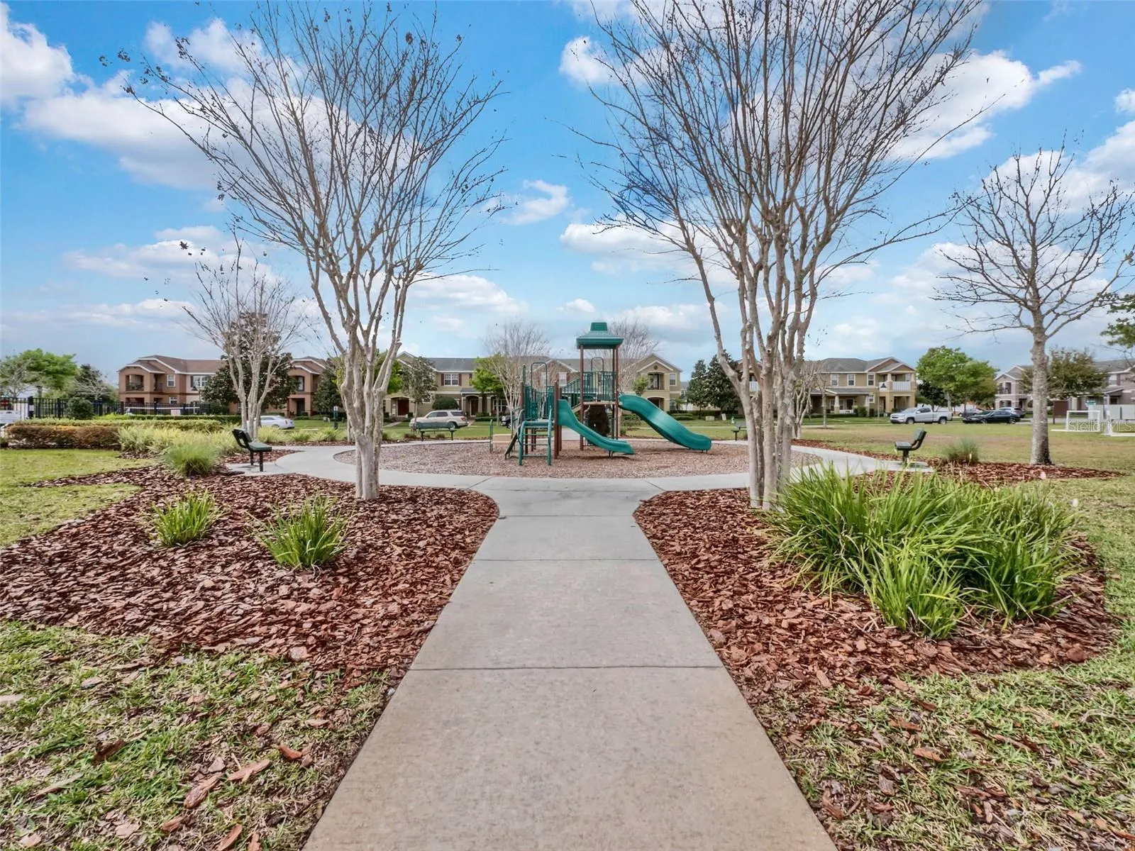 11843 DEER PATH WAY