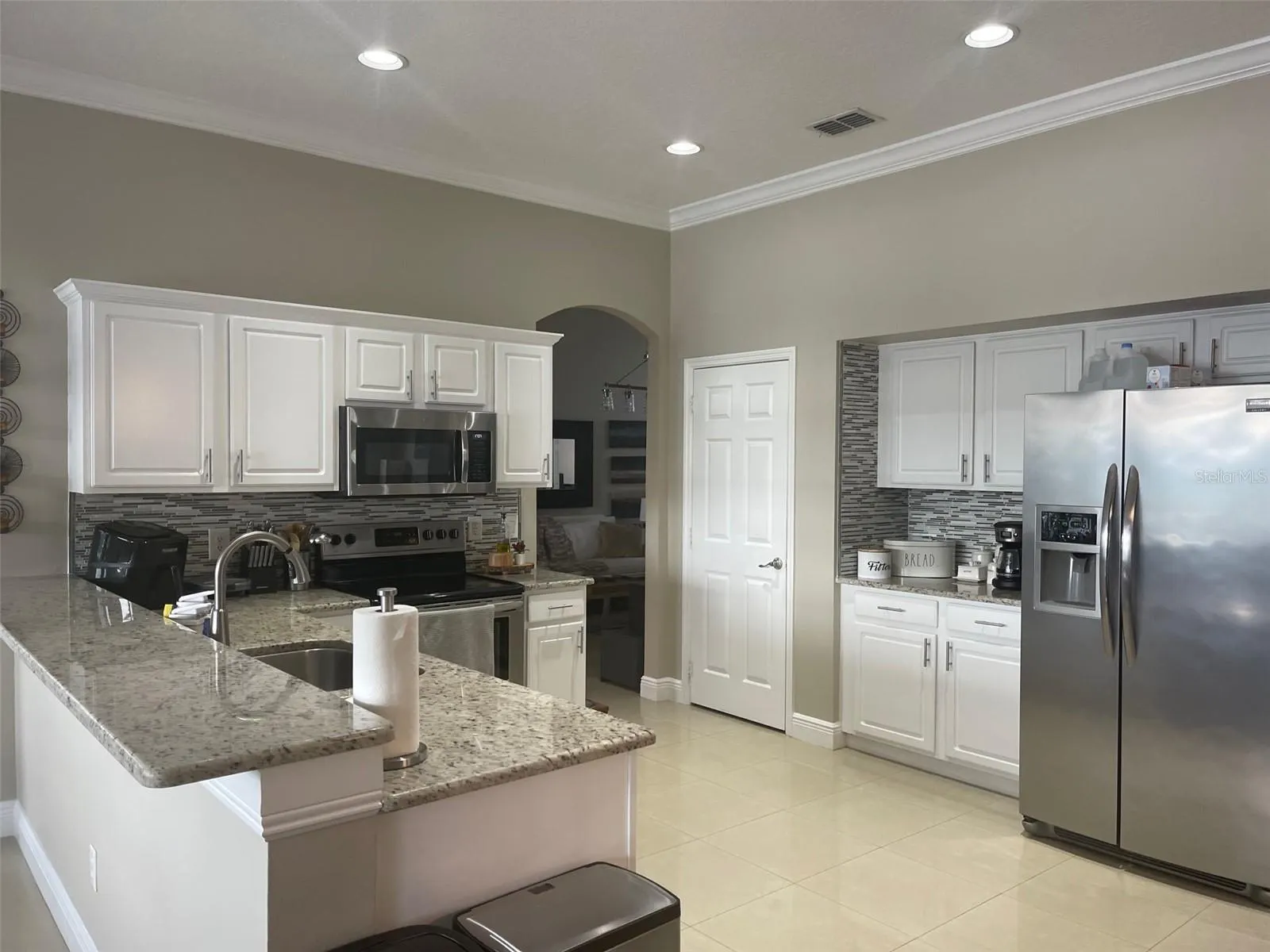5338 LOS PALMA VISTA DR