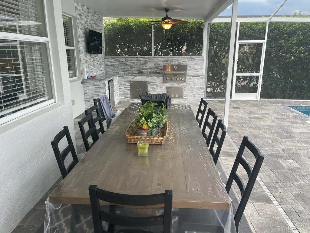 5338 LOS PALMA VISTA DR