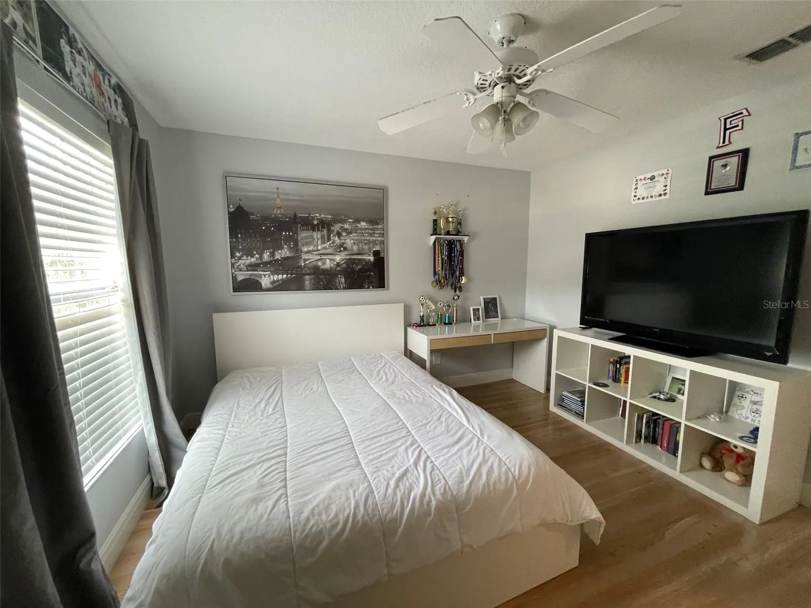 5338 LOS PALMA VISTA DR