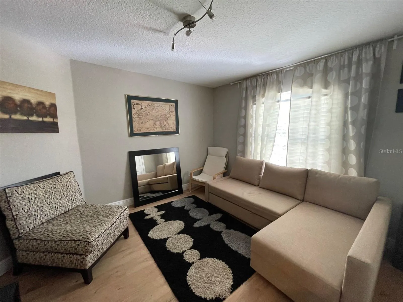 5338 LOS PALMA VISTA DR