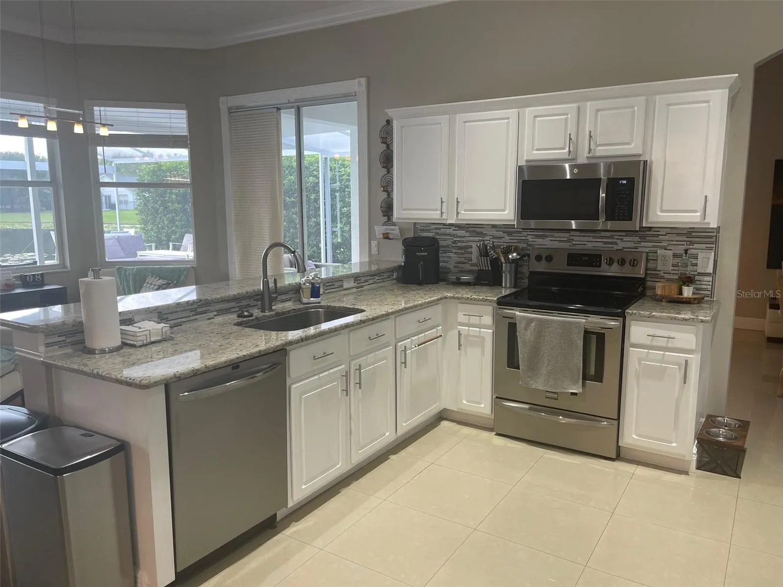 5338 LOS PALMA VISTA DR