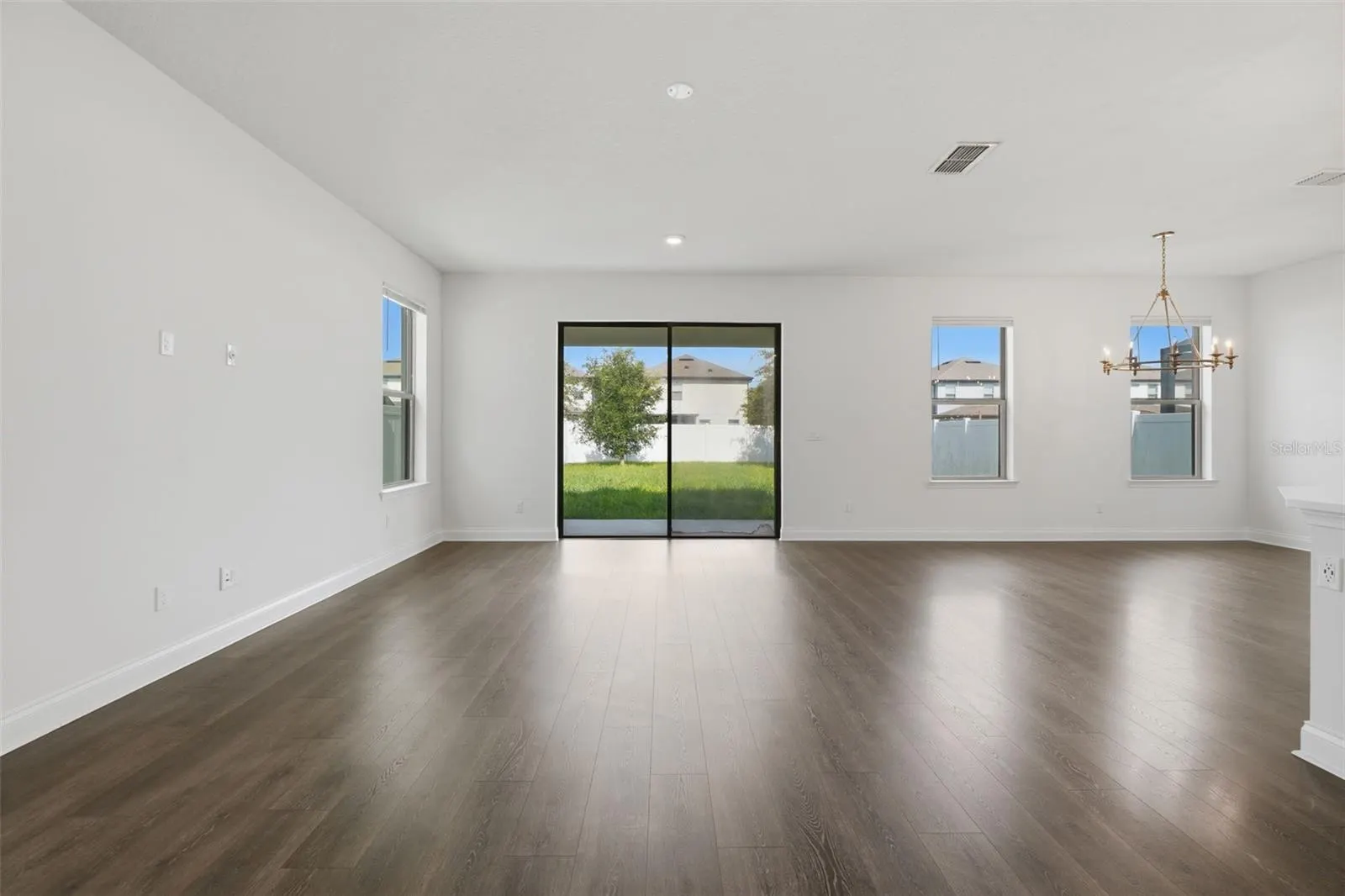 9535 JUNIPER MOSS CIR