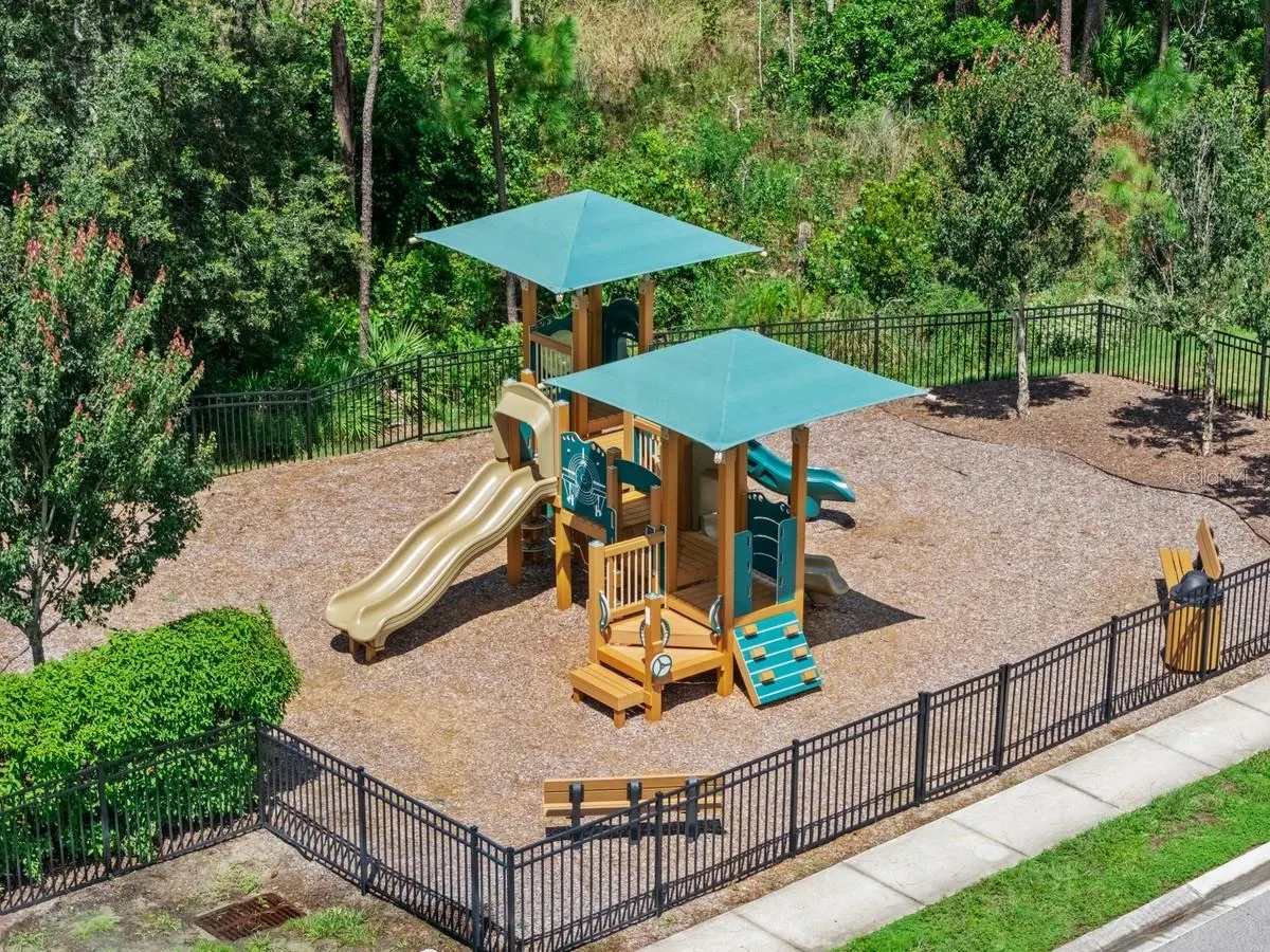 1349 SAWGRASS HAMMOCK LN