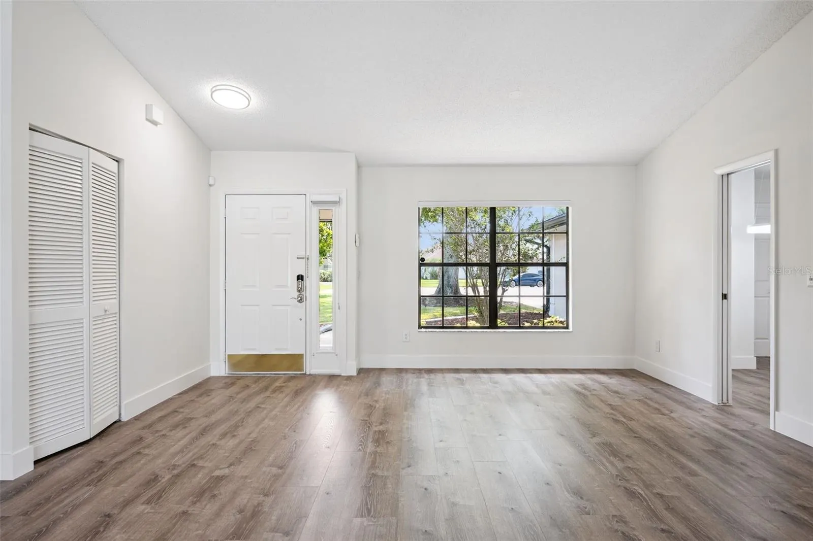 14706 EAGLE VIEW CT