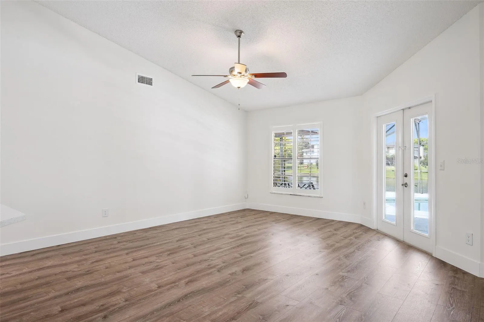 14706 EAGLE VIEW CT