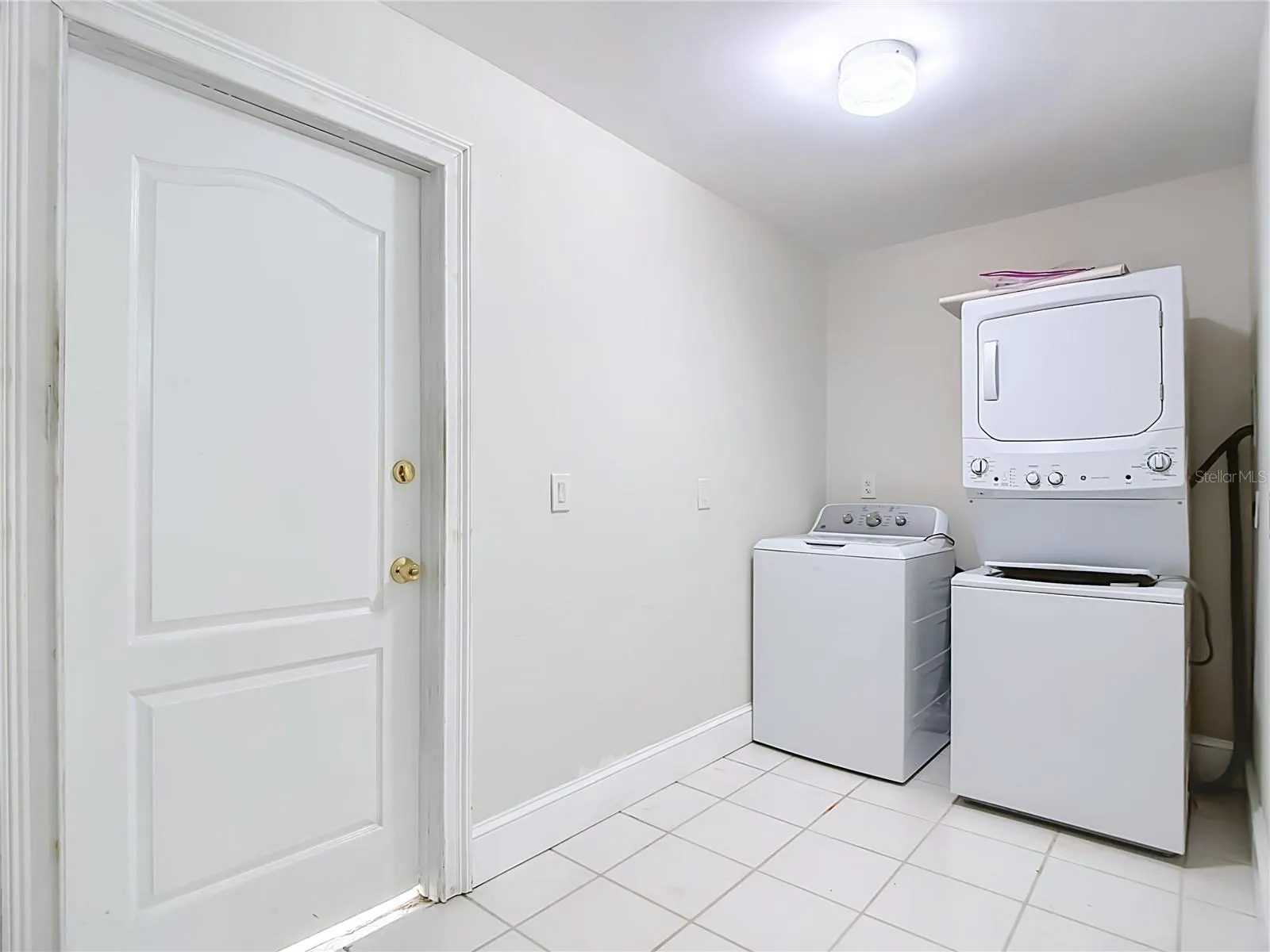 225 3RD ST