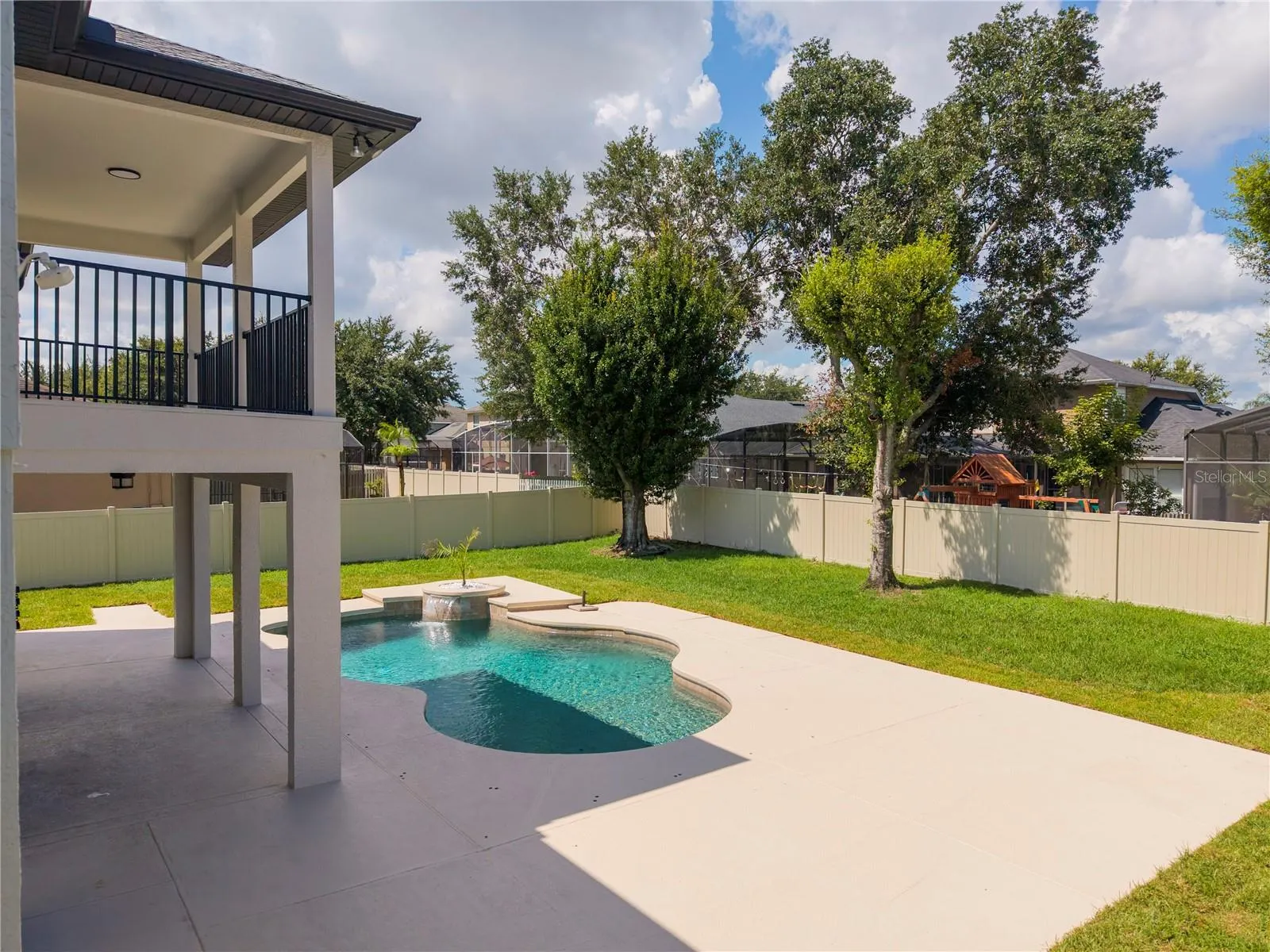 13138 PALOMA DR