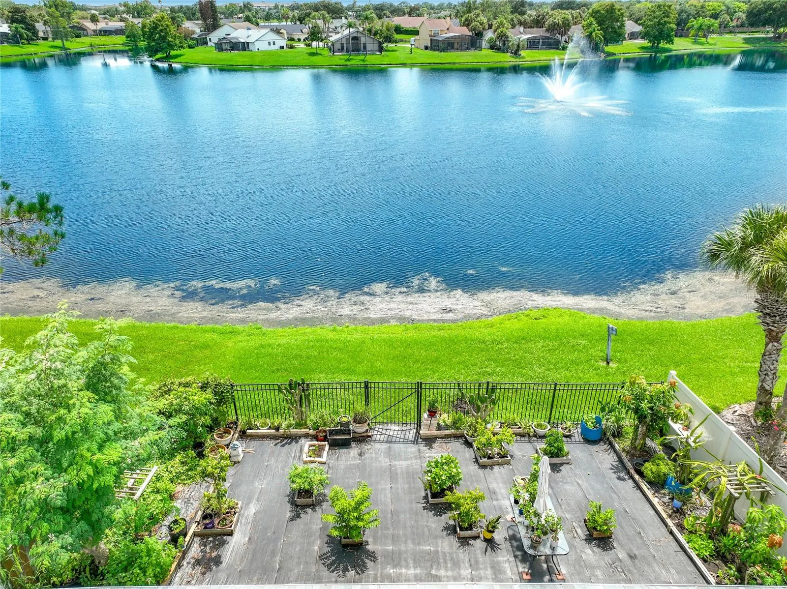 2405 SETTLERS TRL