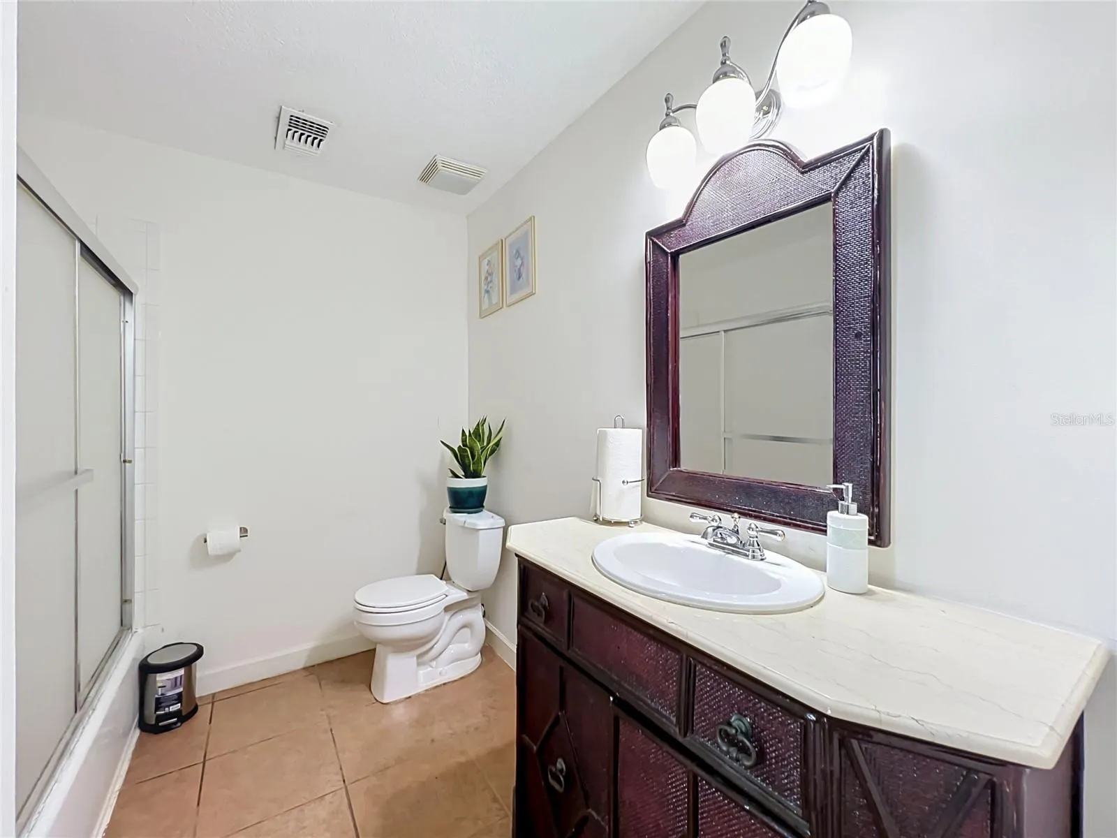 2405 SETTLERS TRL
