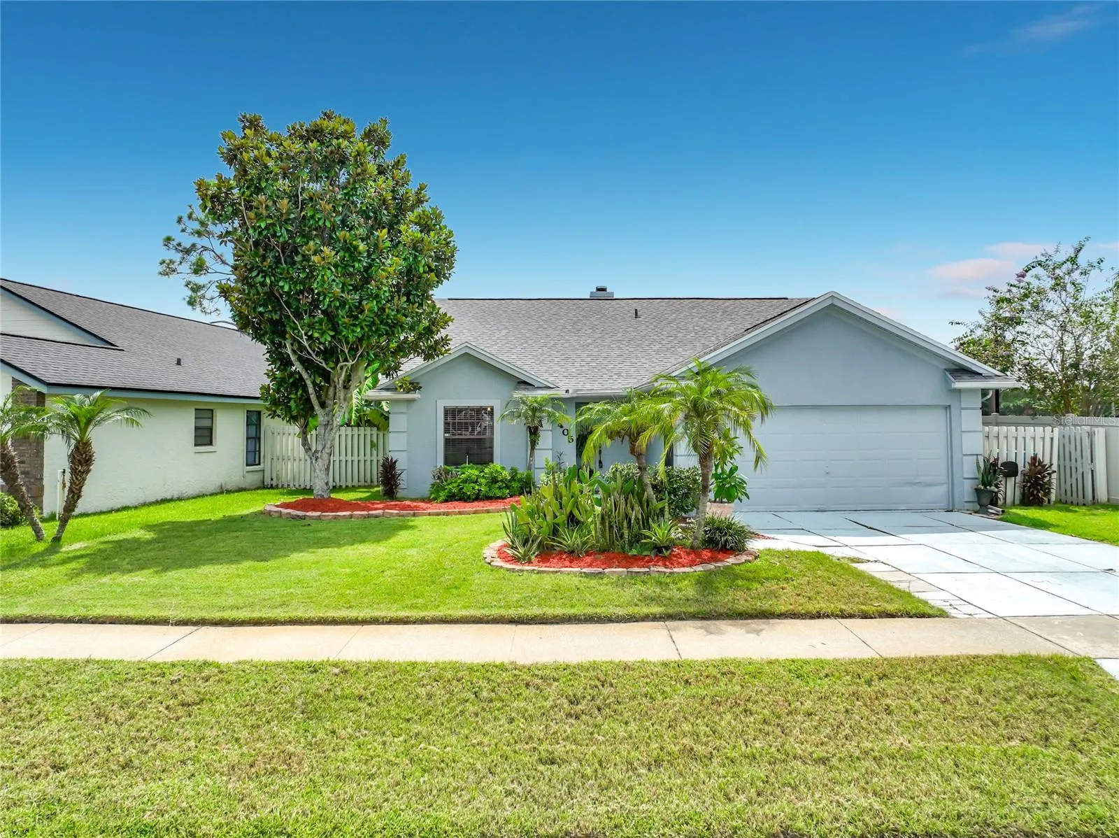 2405 SETTLERS TRL