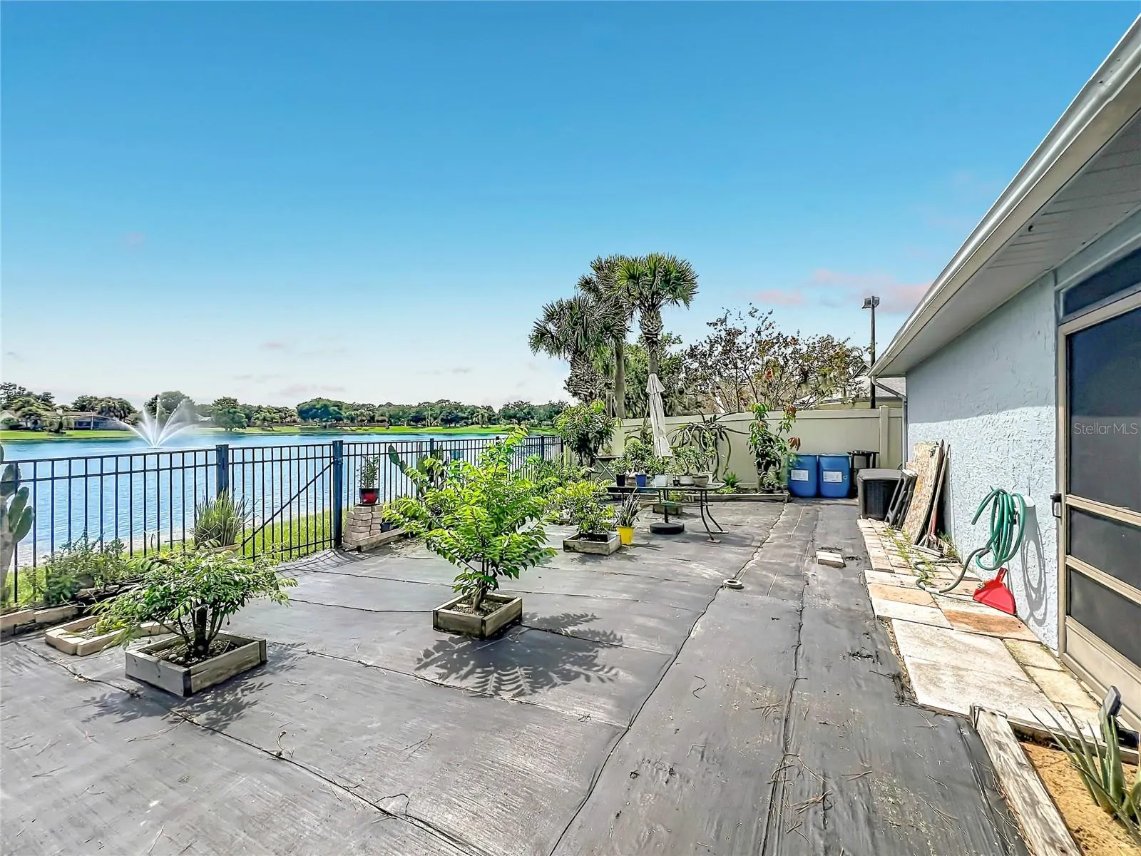 2405 SETTLERS TRL