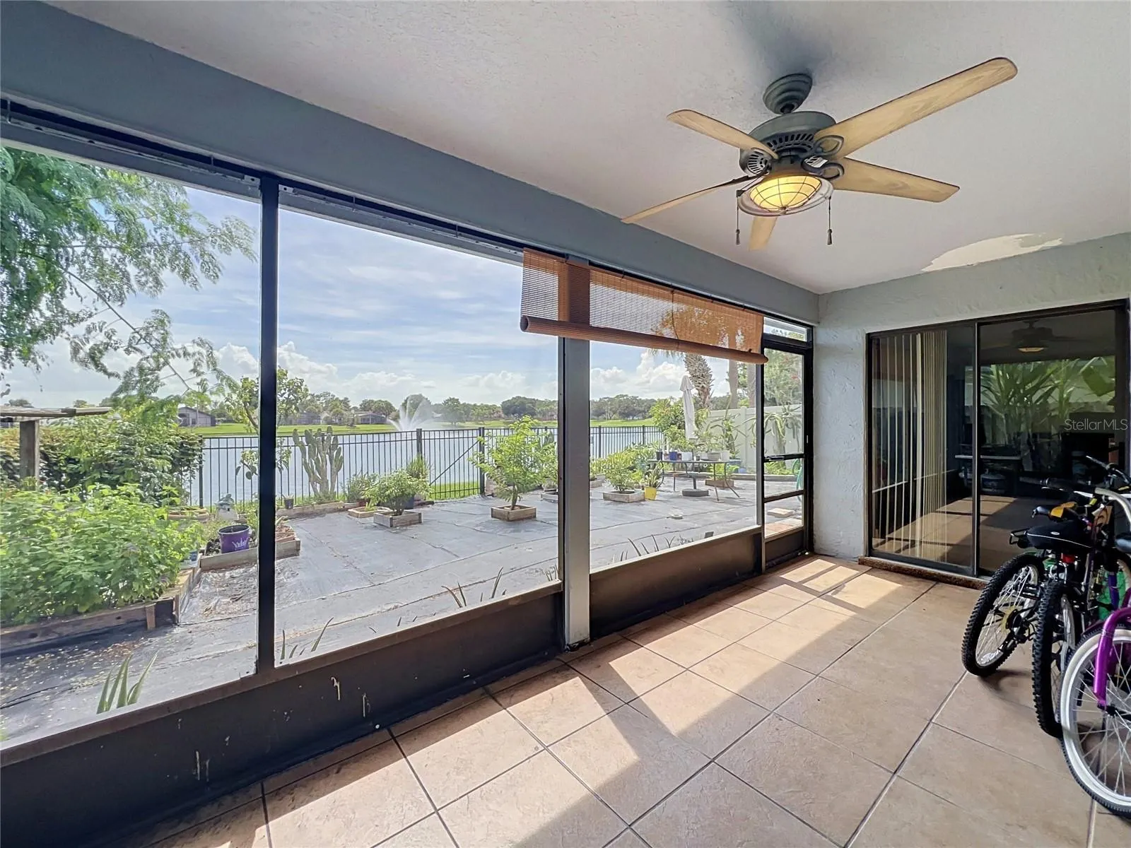 2405 SETTLERS TRL