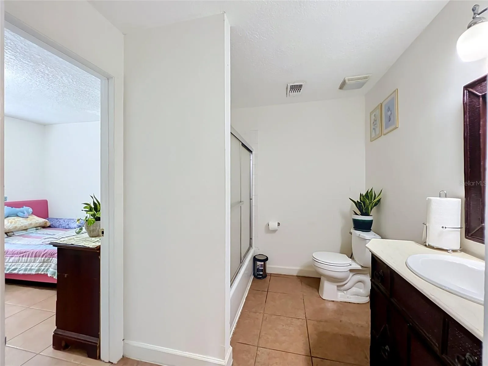 2405 SETTLERS TRL