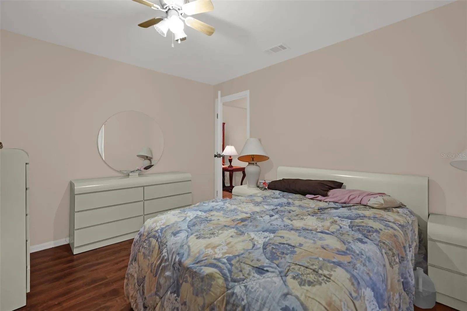 3044 CRESTED CIR