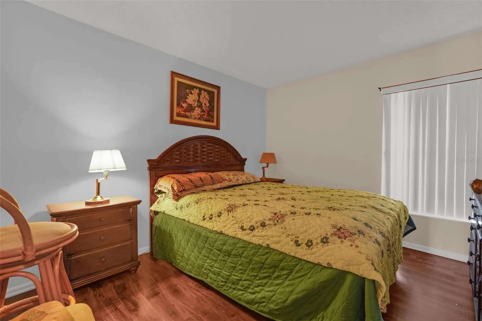 3044 CRESTED CIR