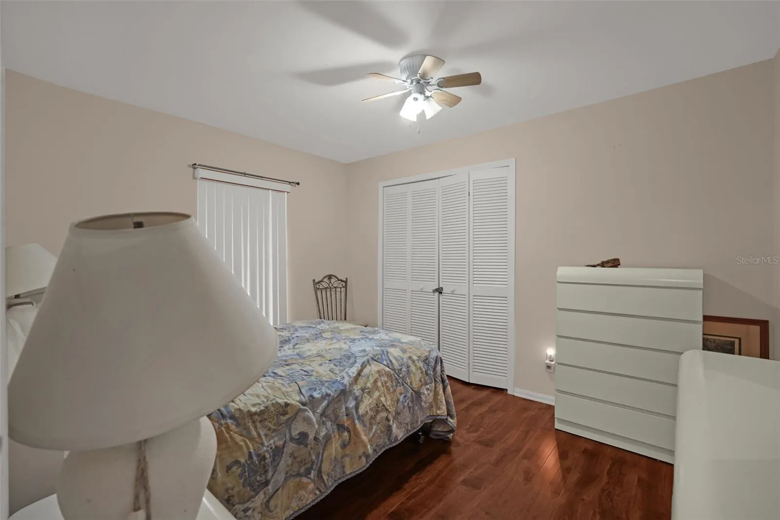 3044 CRESTED CIR