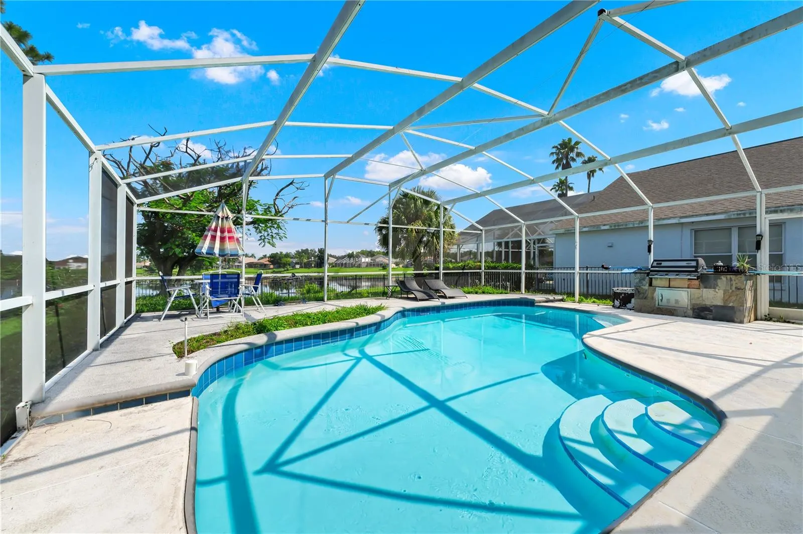 2619 HERON LANDING CT