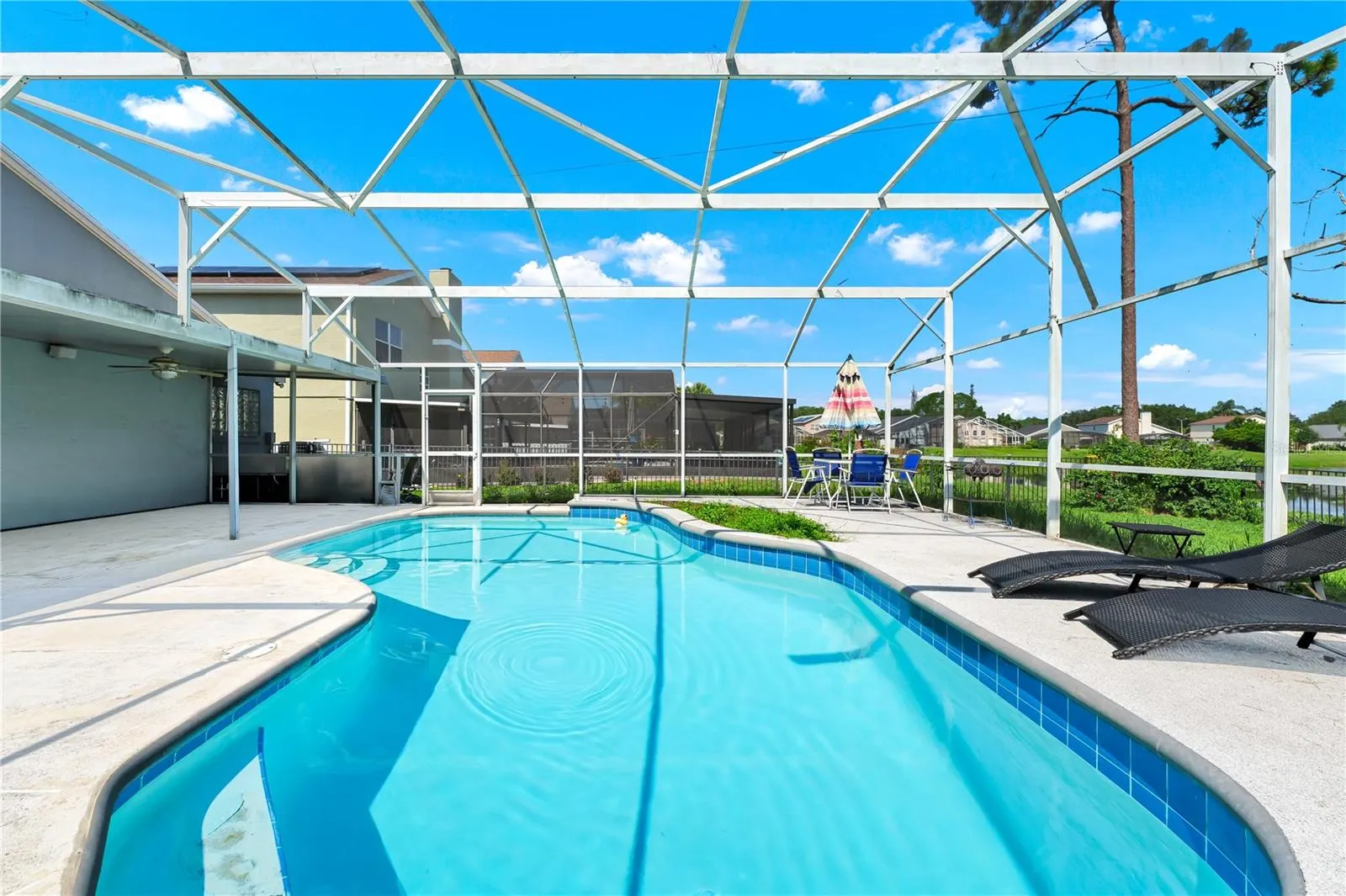2619 HERON LANDING CT