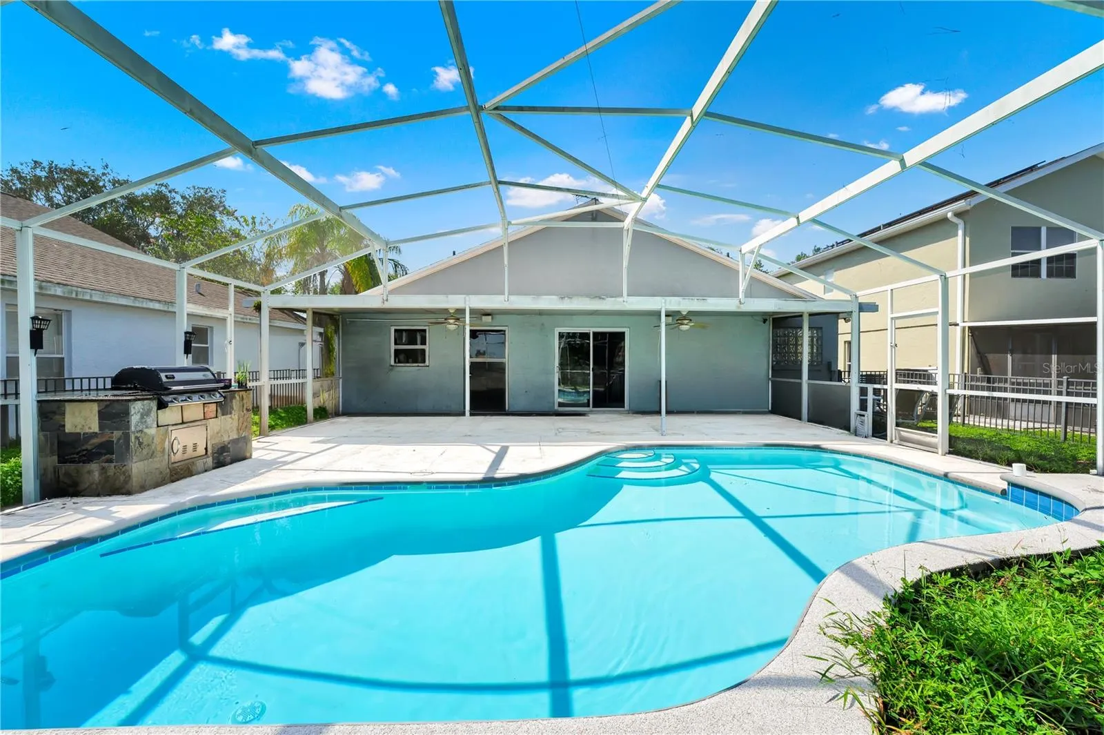 2619 HERON LANDING CT