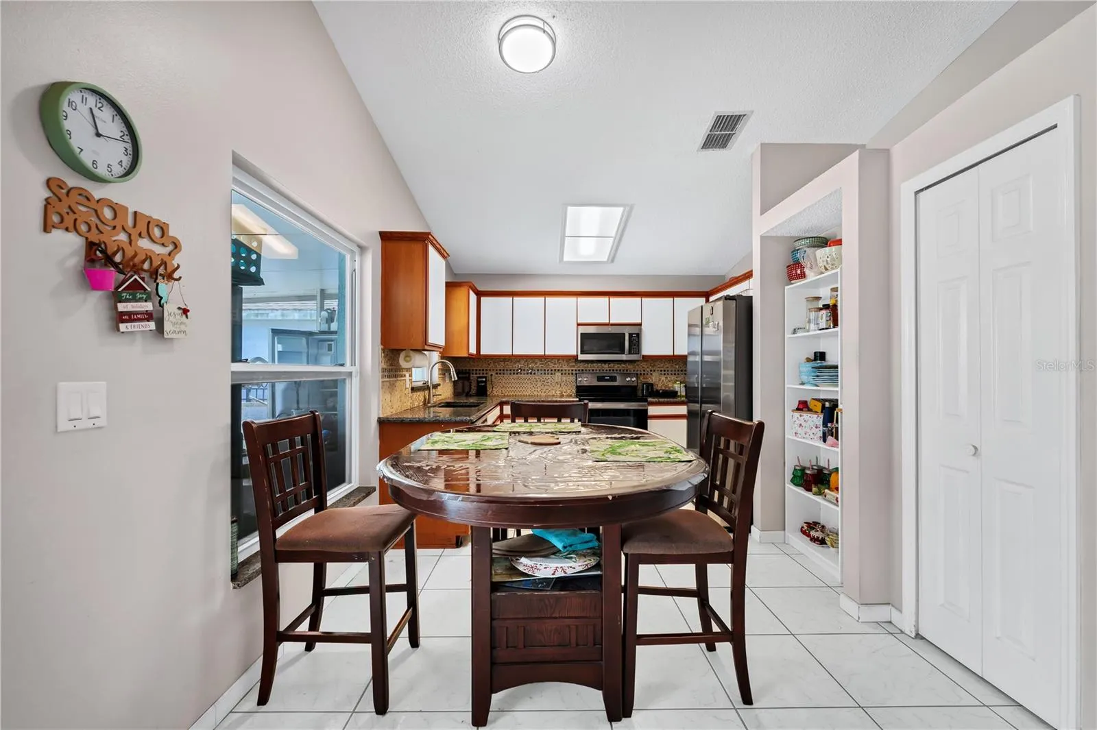 2619 HERON LANDING CT