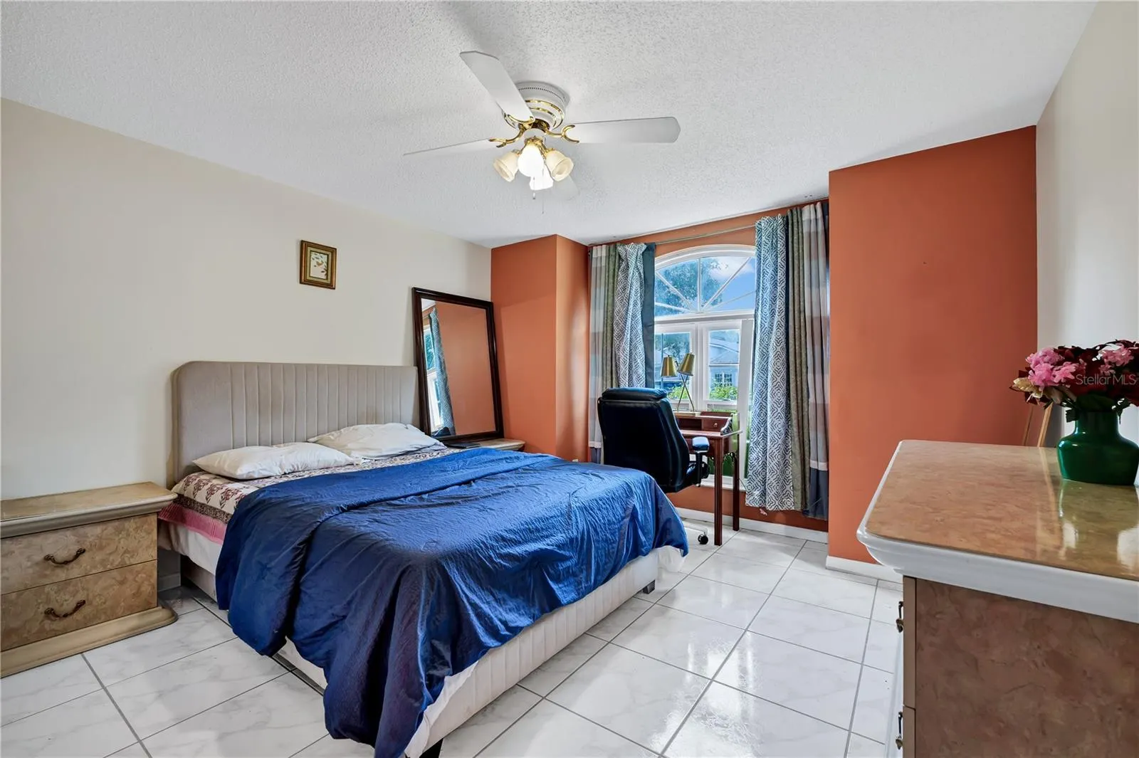 2619 HERON LANDING CT