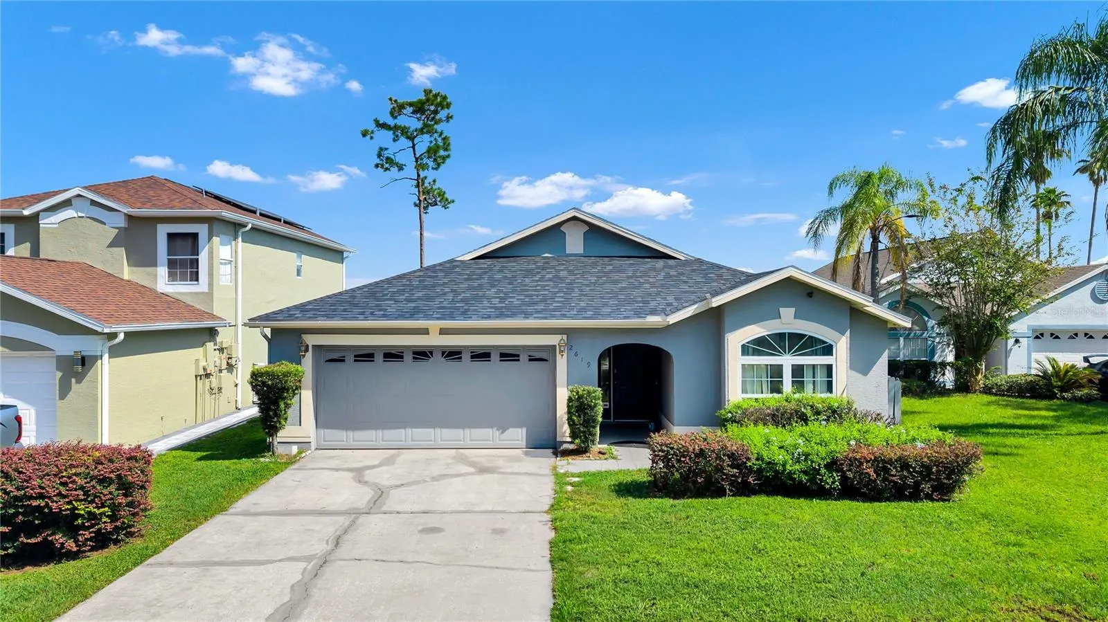 2619 HERON LANDING CT