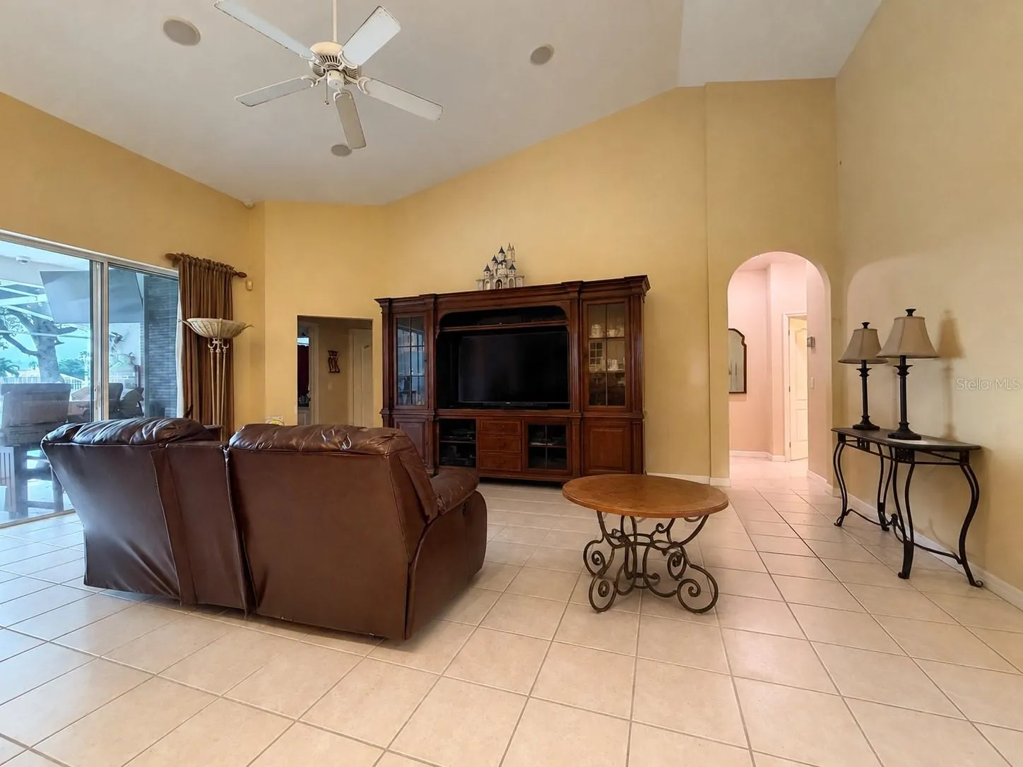 3637 DEVEREAUX CT