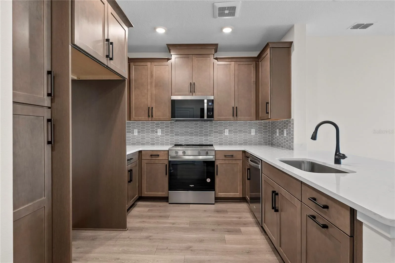 7545 LAUREATE BLVD #7404 #7404