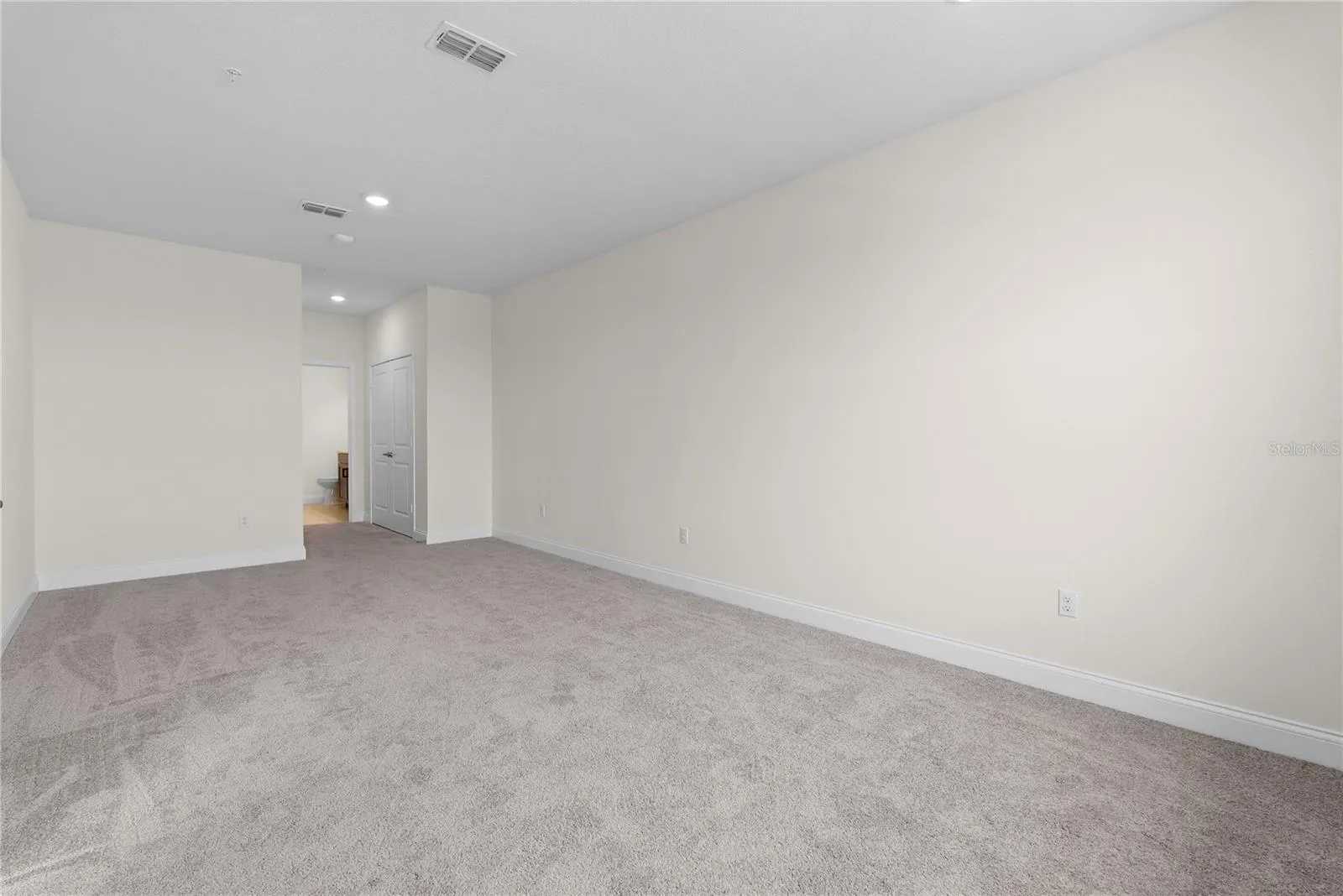 7545 LAUREATE BLVD #7404 #7404