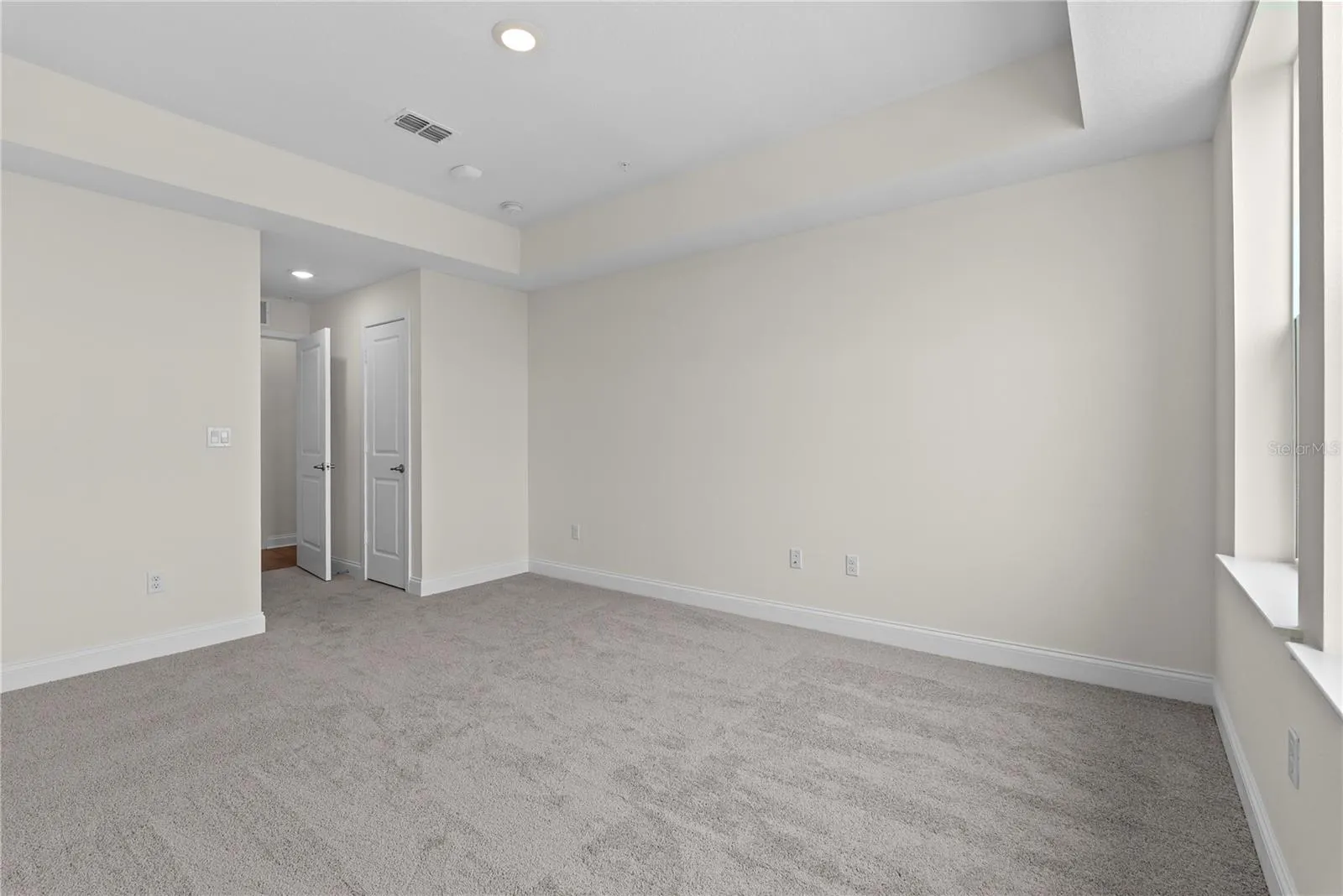 7545 LAUREATE BLVD #7404 #7404