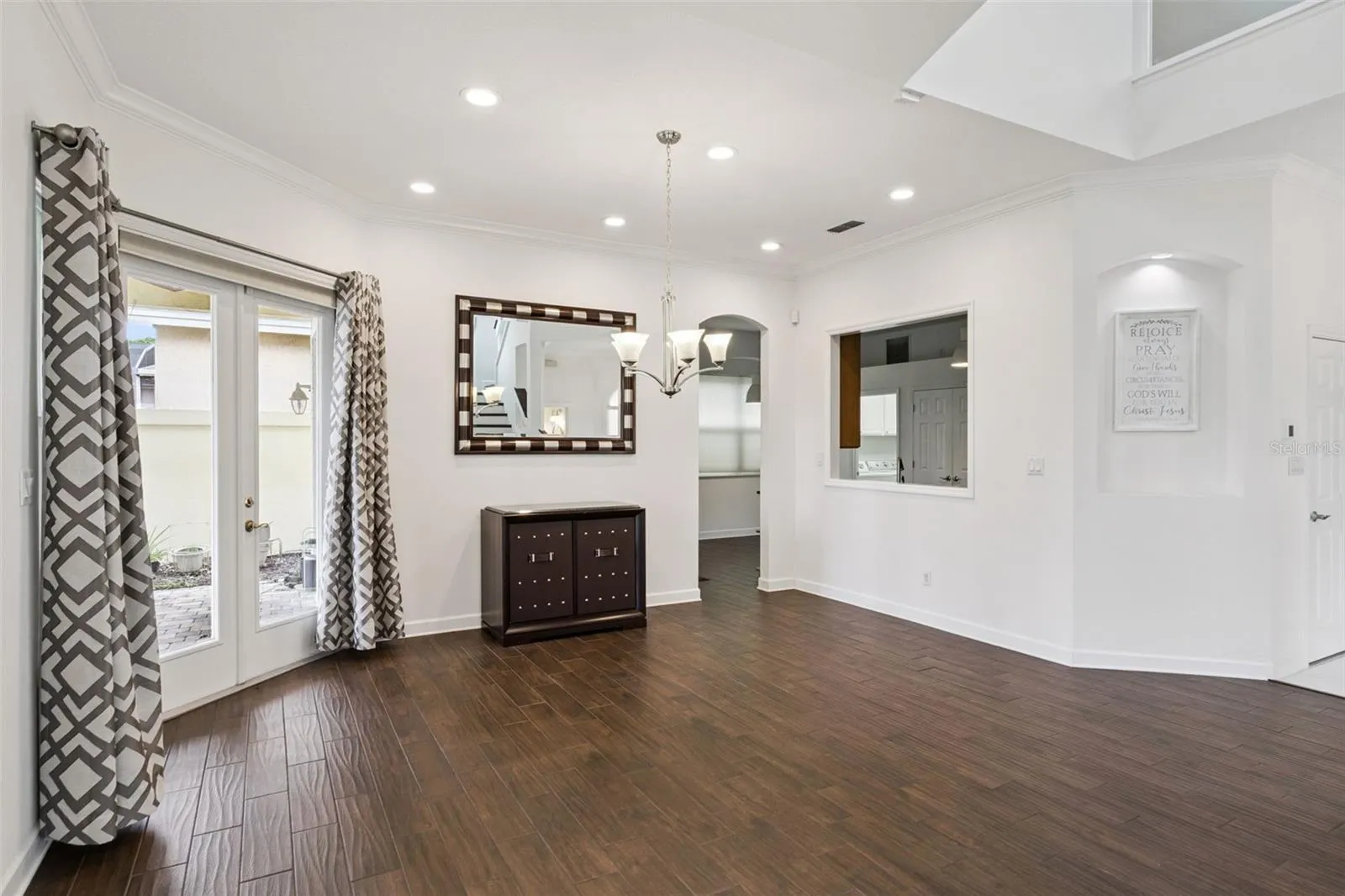 2619 WINDCHIME CT