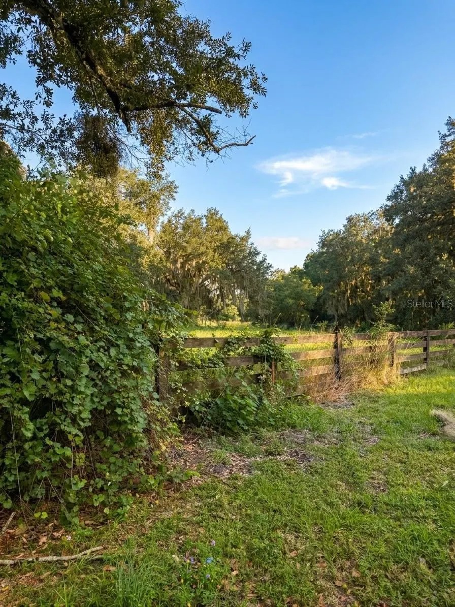 3030 SE HIGHWAY 31