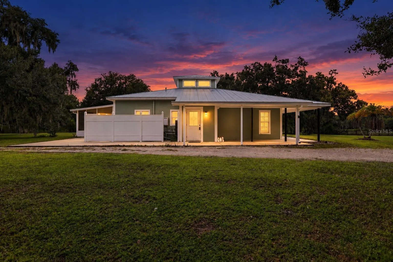 3030 SE HIGHWAY 31