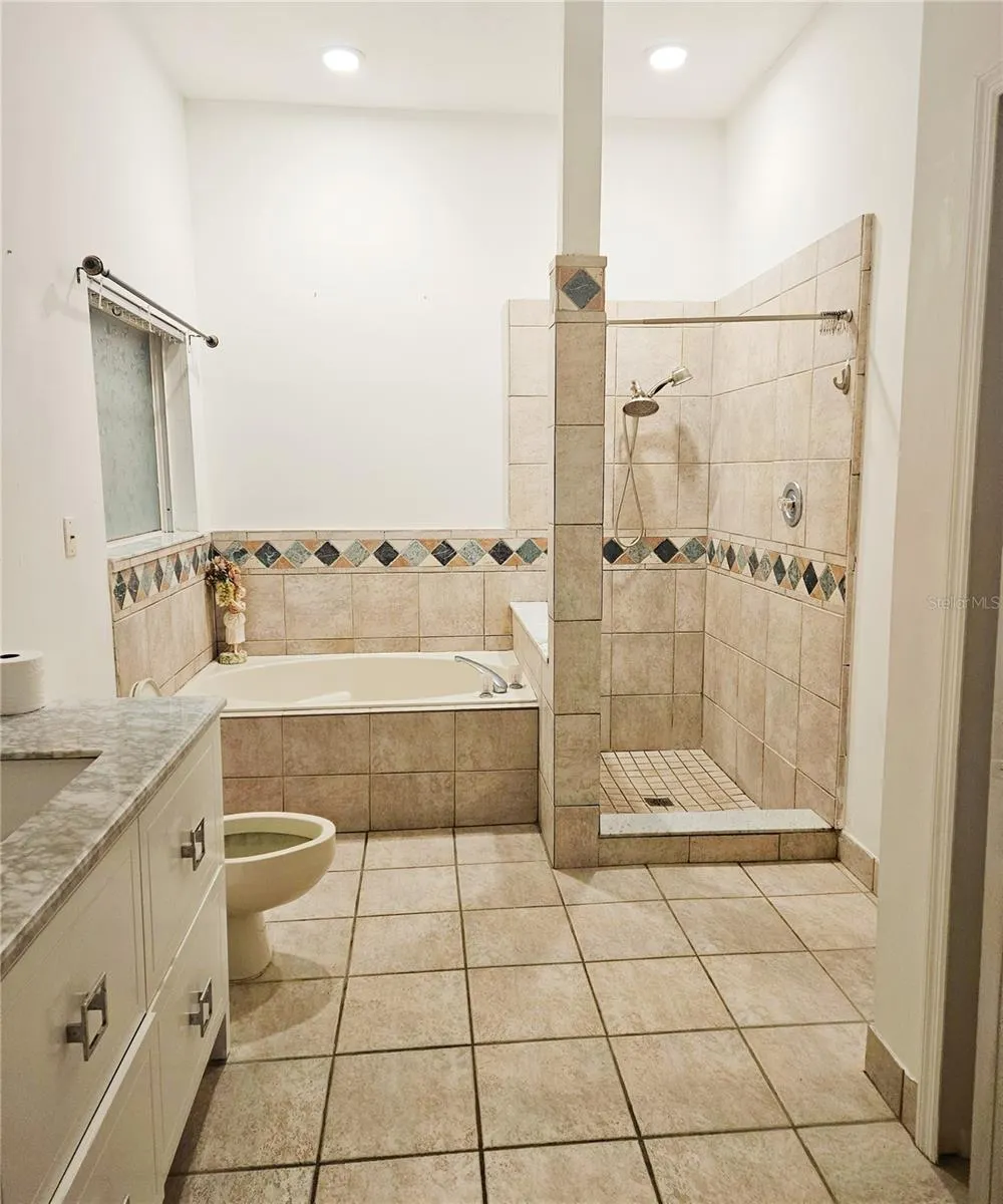14601 POTANOW TRL