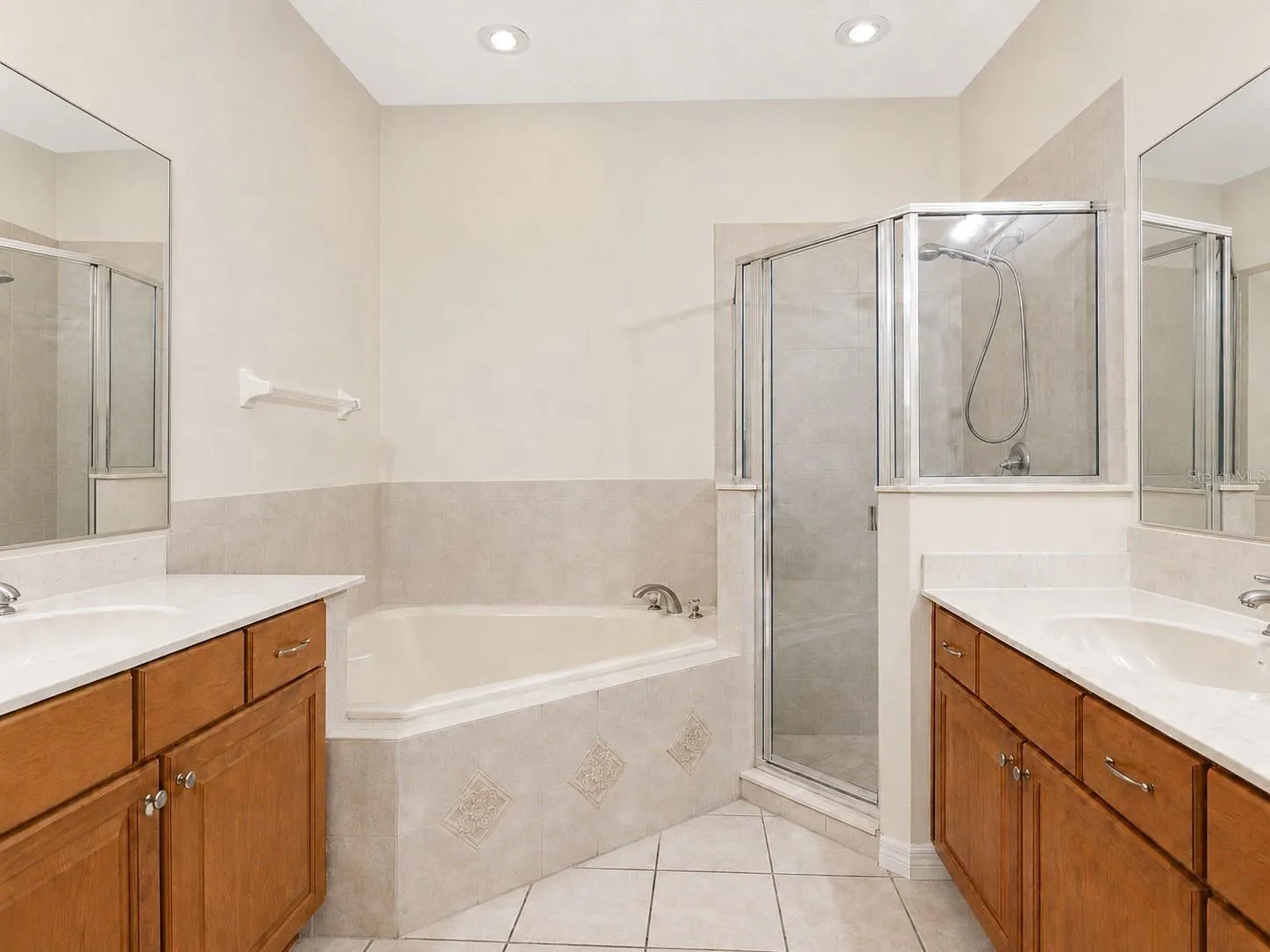 10205 CYPRESS VINE DR
