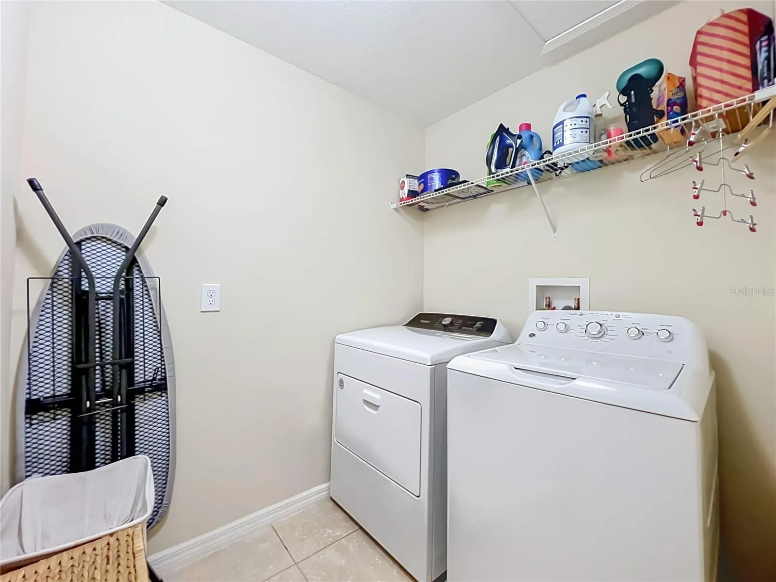 3514 RODRICK CIR