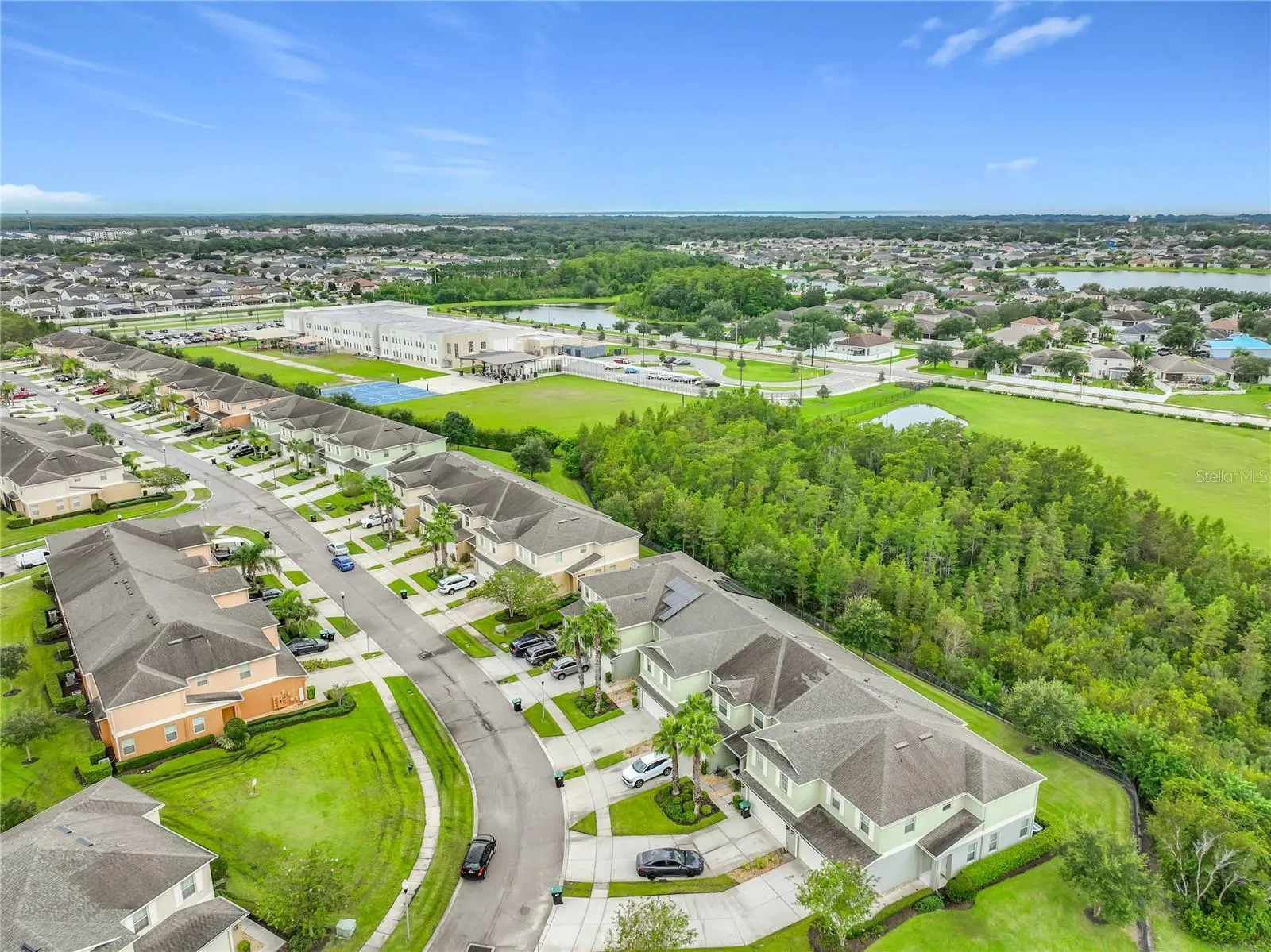 3514 RODRICK CIR