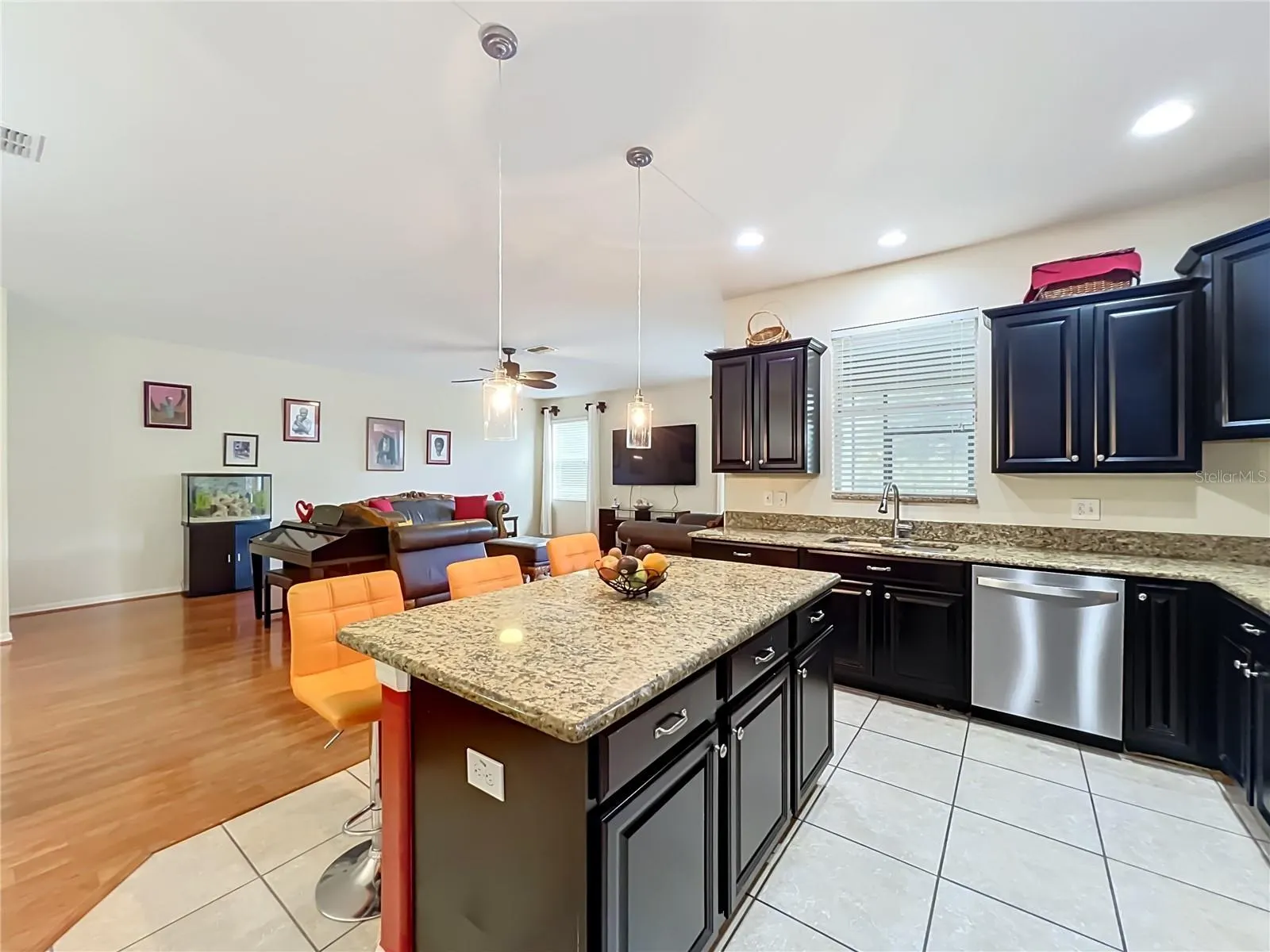 3514 RODRICK CIR