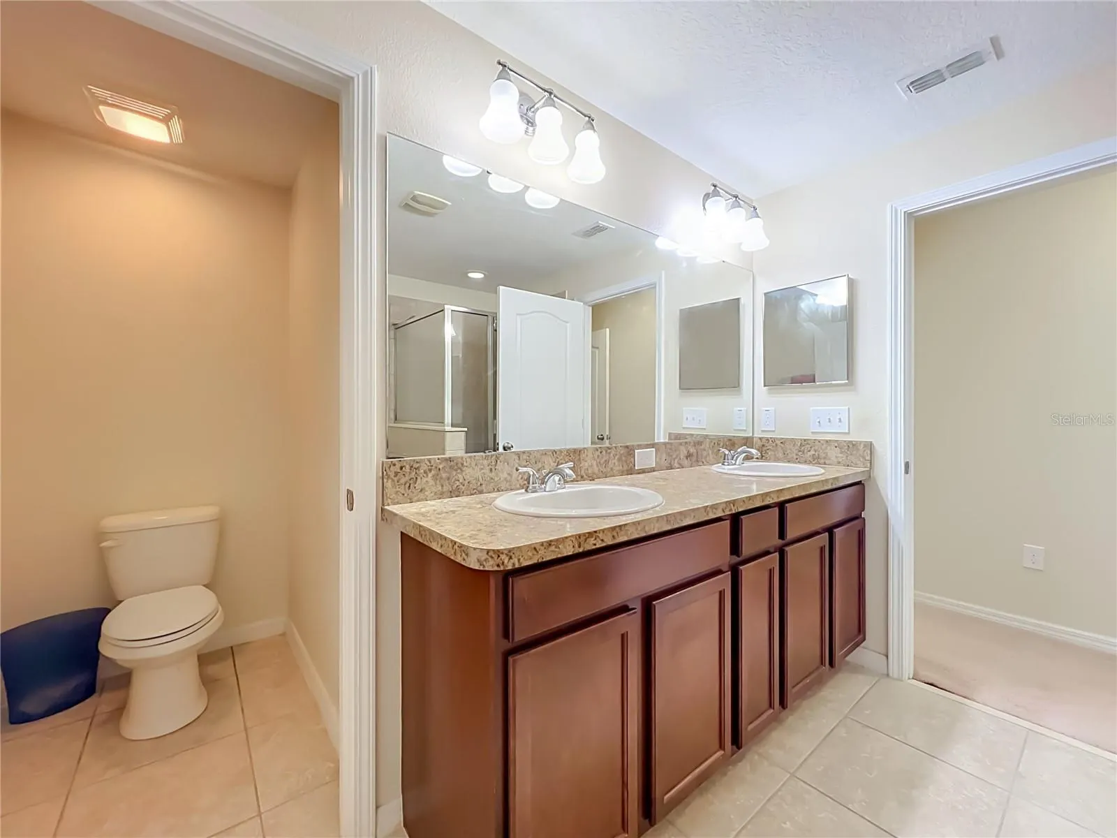 3514 RODRICK CIR