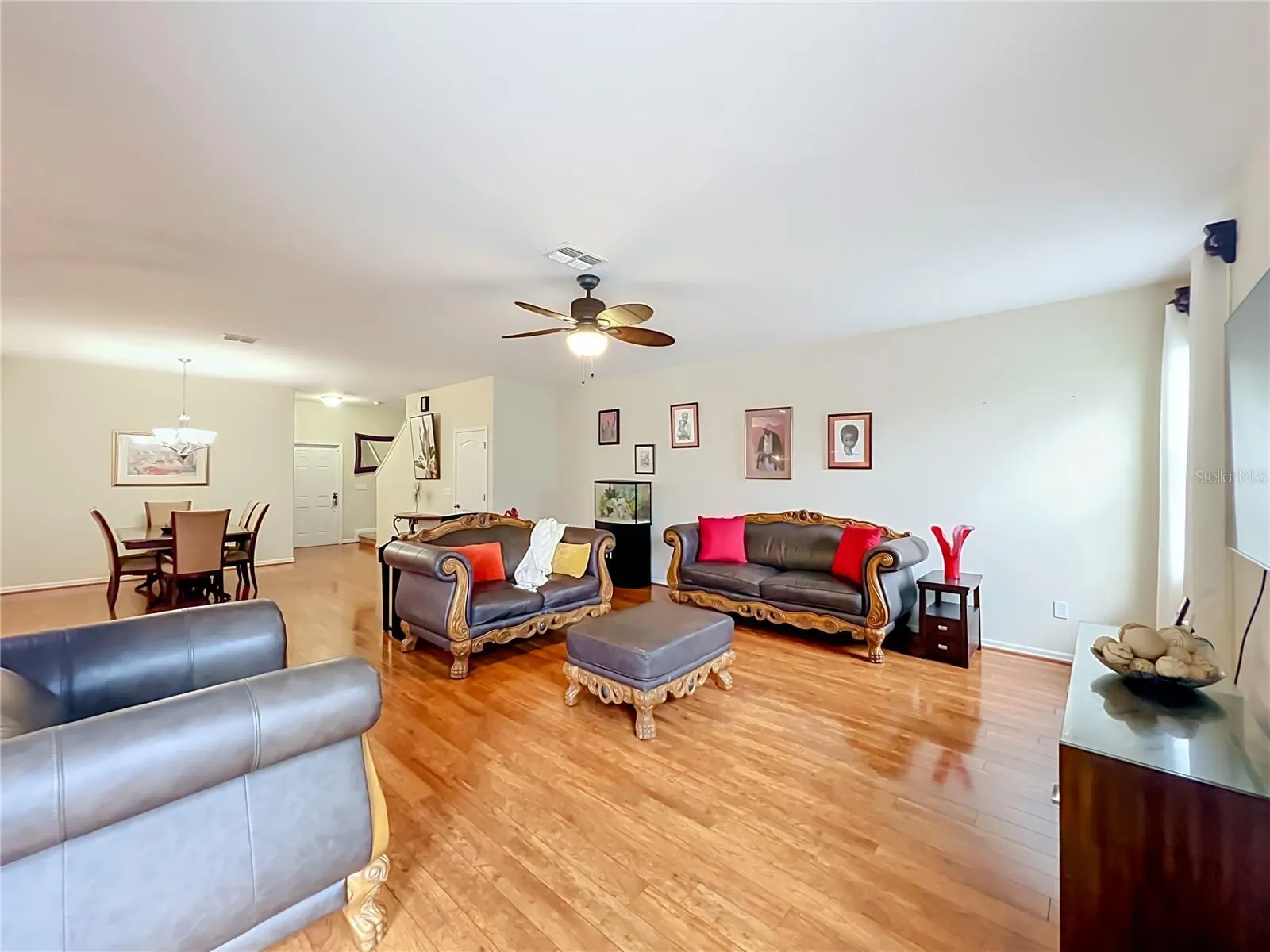 3514 RODRICK CIR