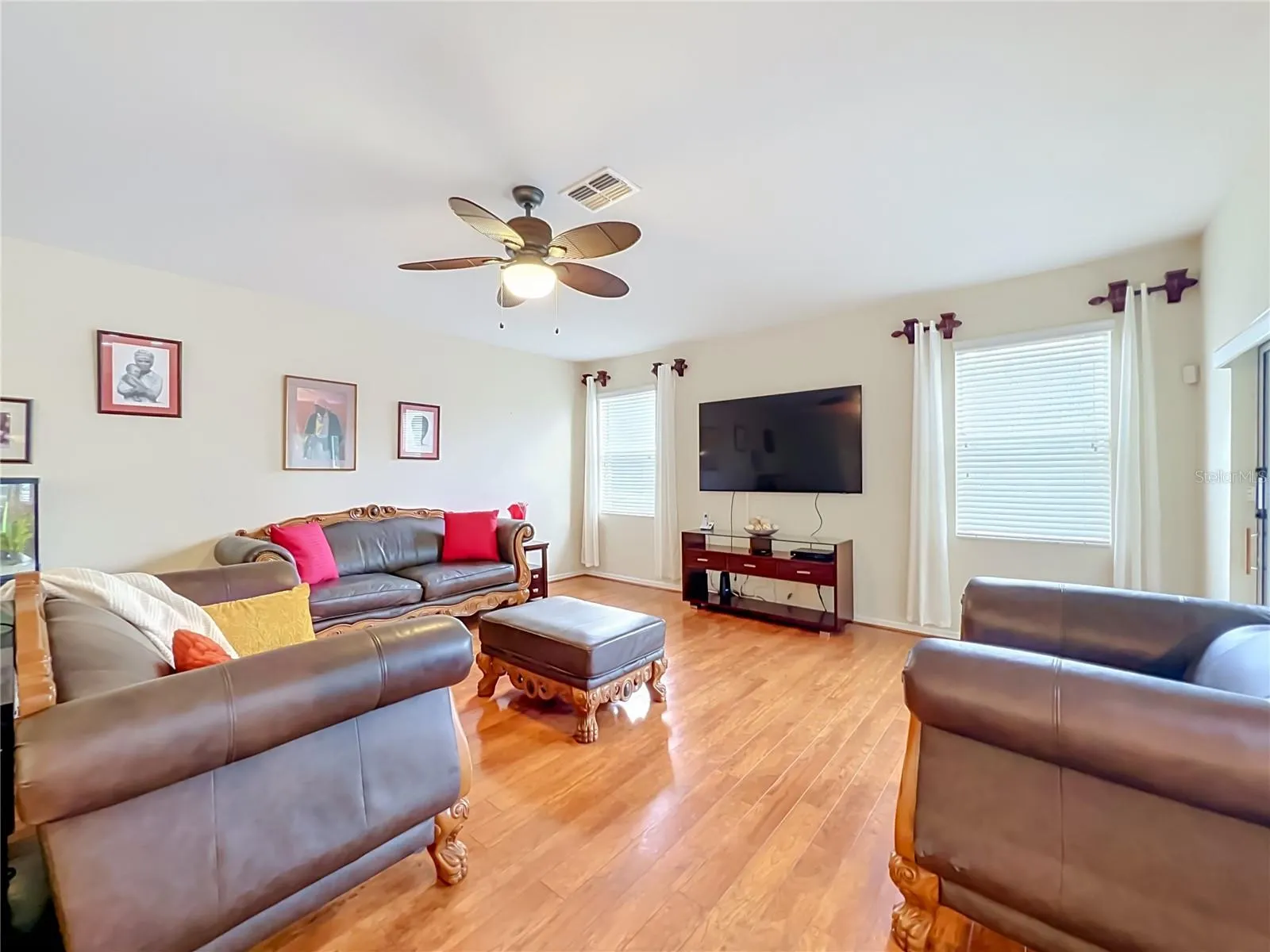 3514 RODRICK CIR