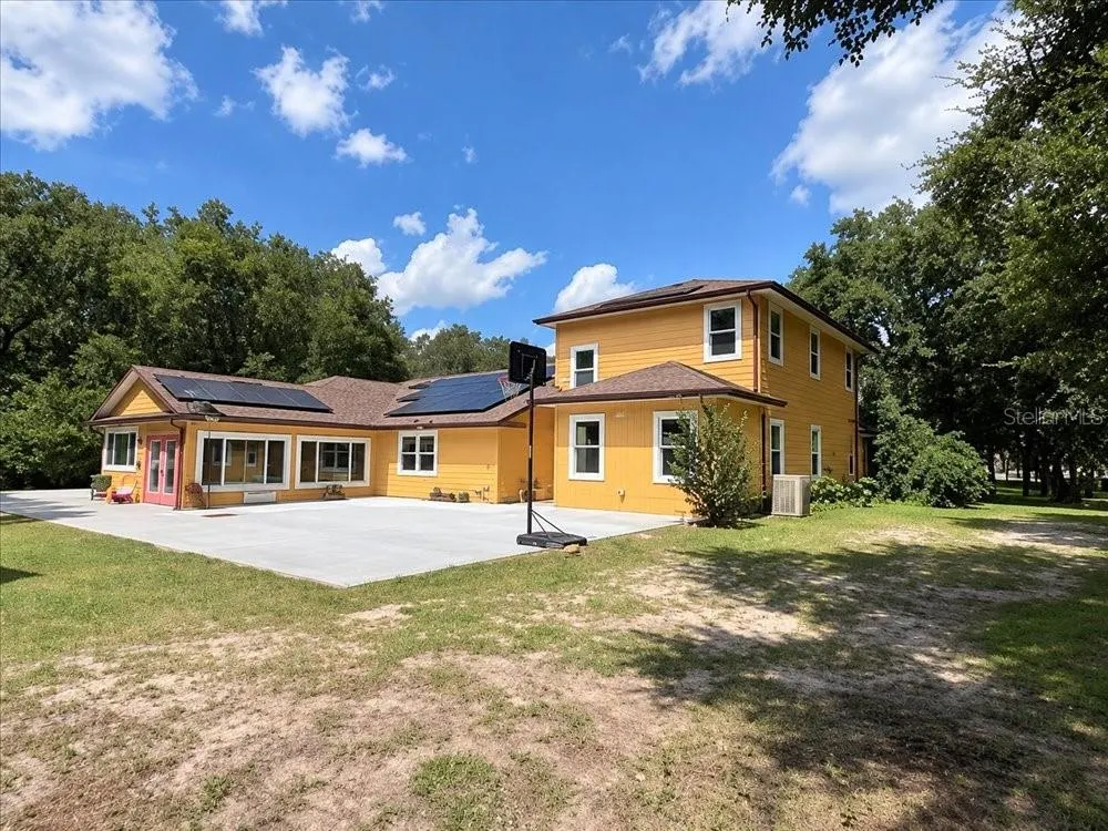 3900 REAVES RD