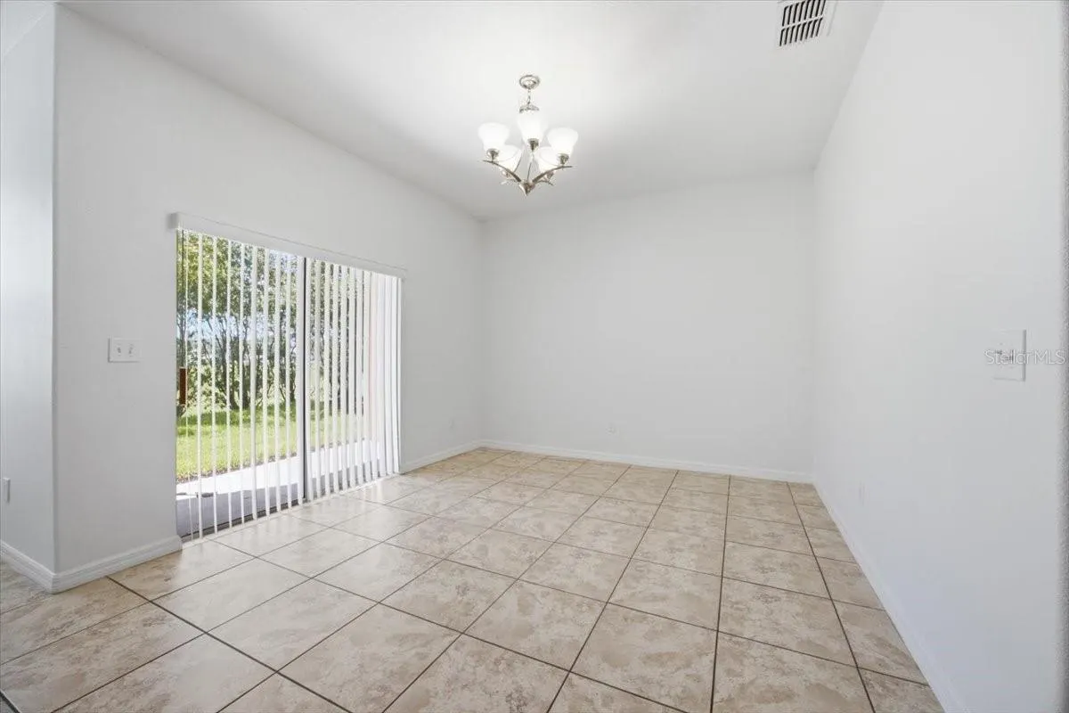 3606 RODRICK CIR