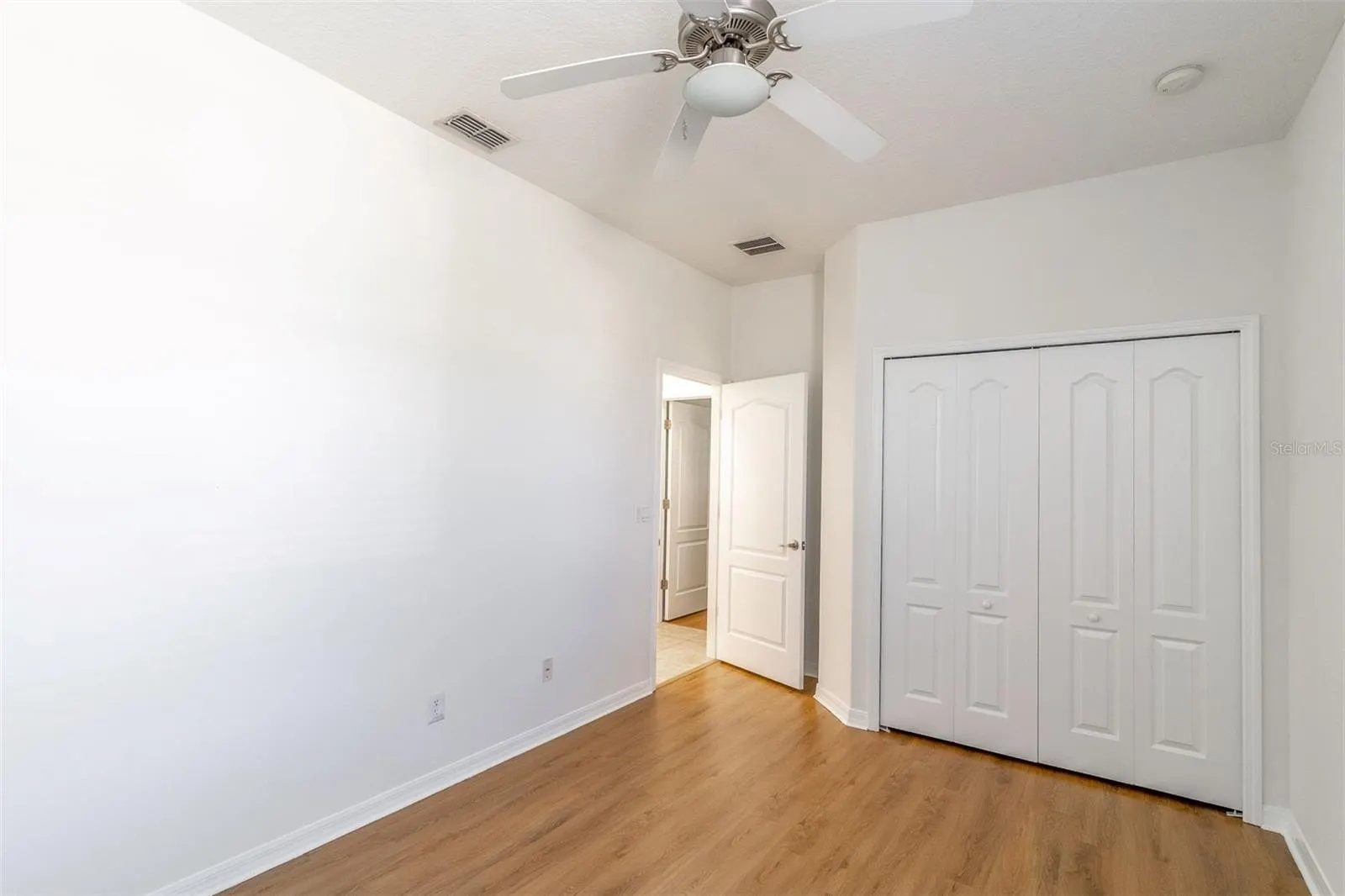 2600 DEANSGATE CT