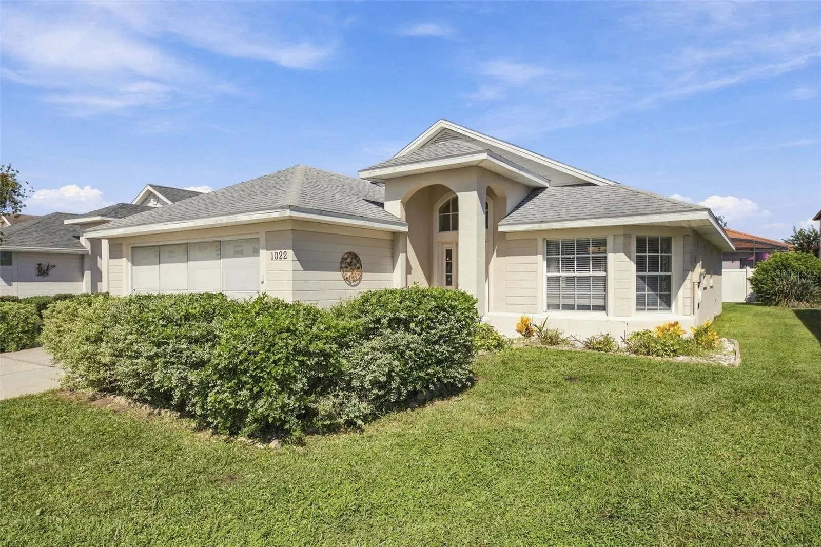 1022 CHALLENGER AVE