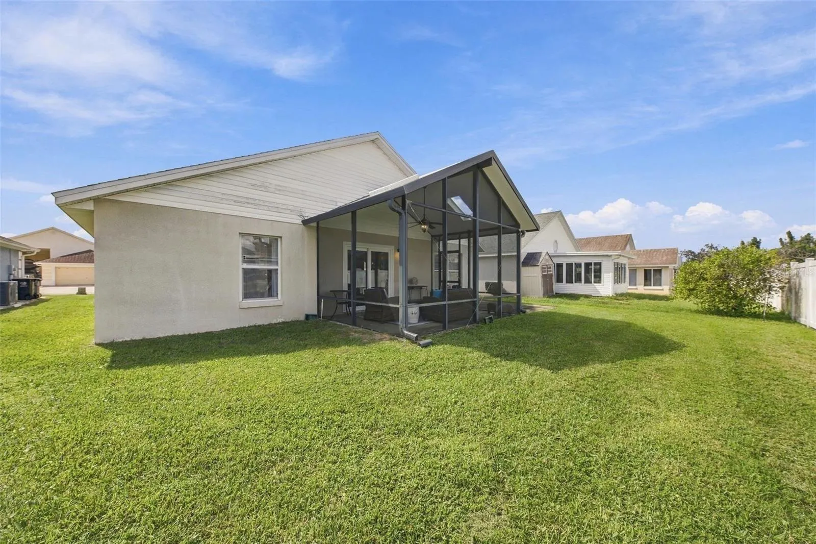 1022 CHALLENGER AVE