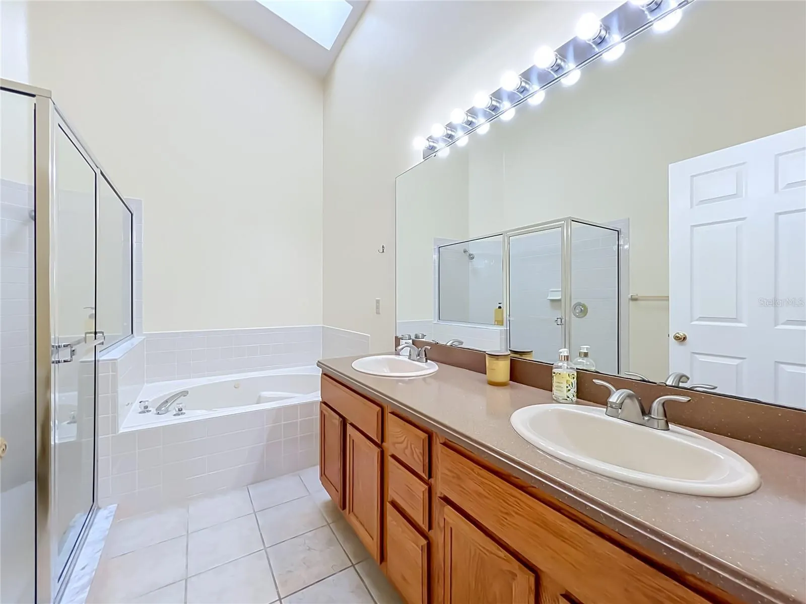 13343 HERON COVE DR