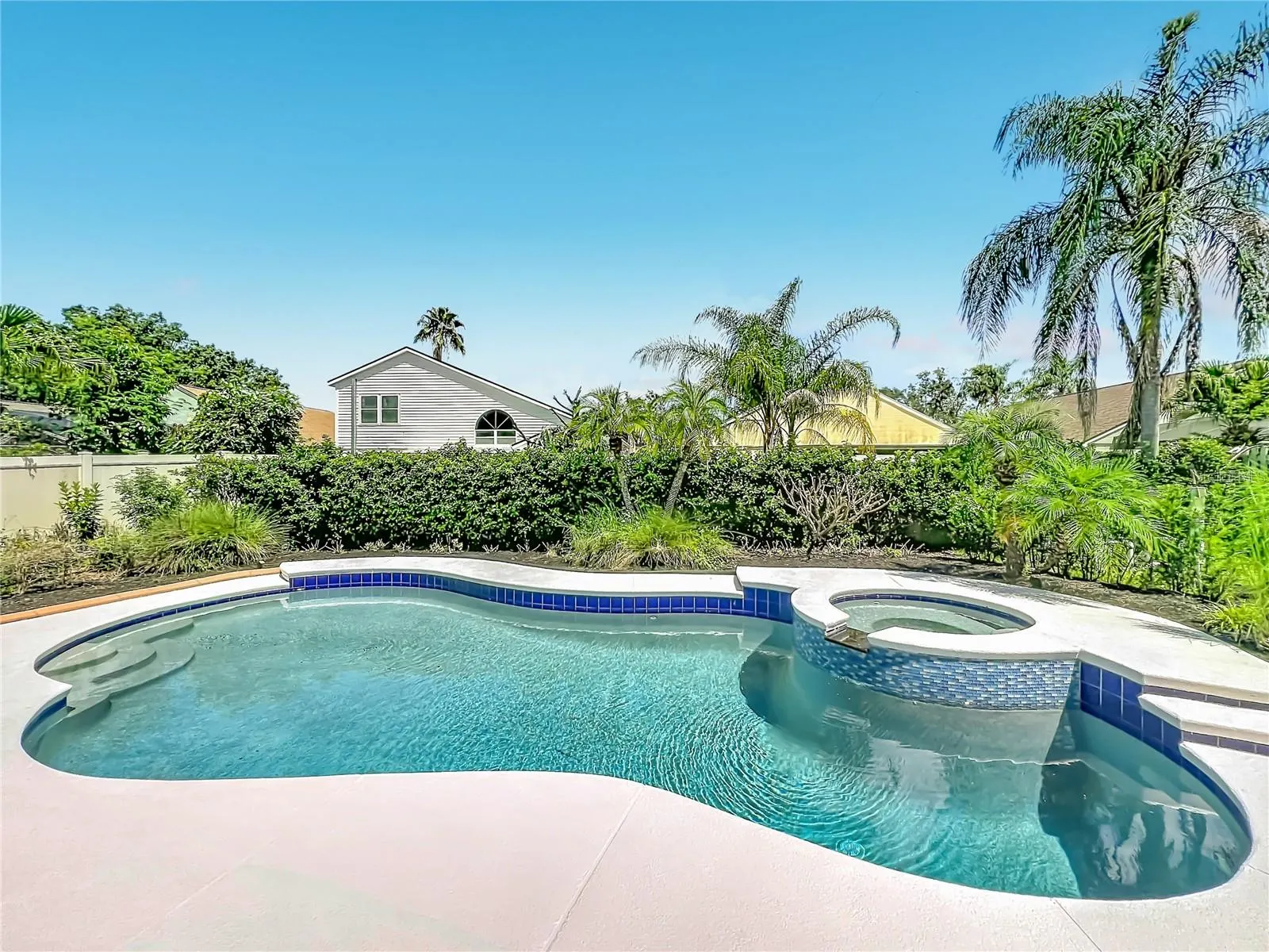 13343 HERON COVE DR