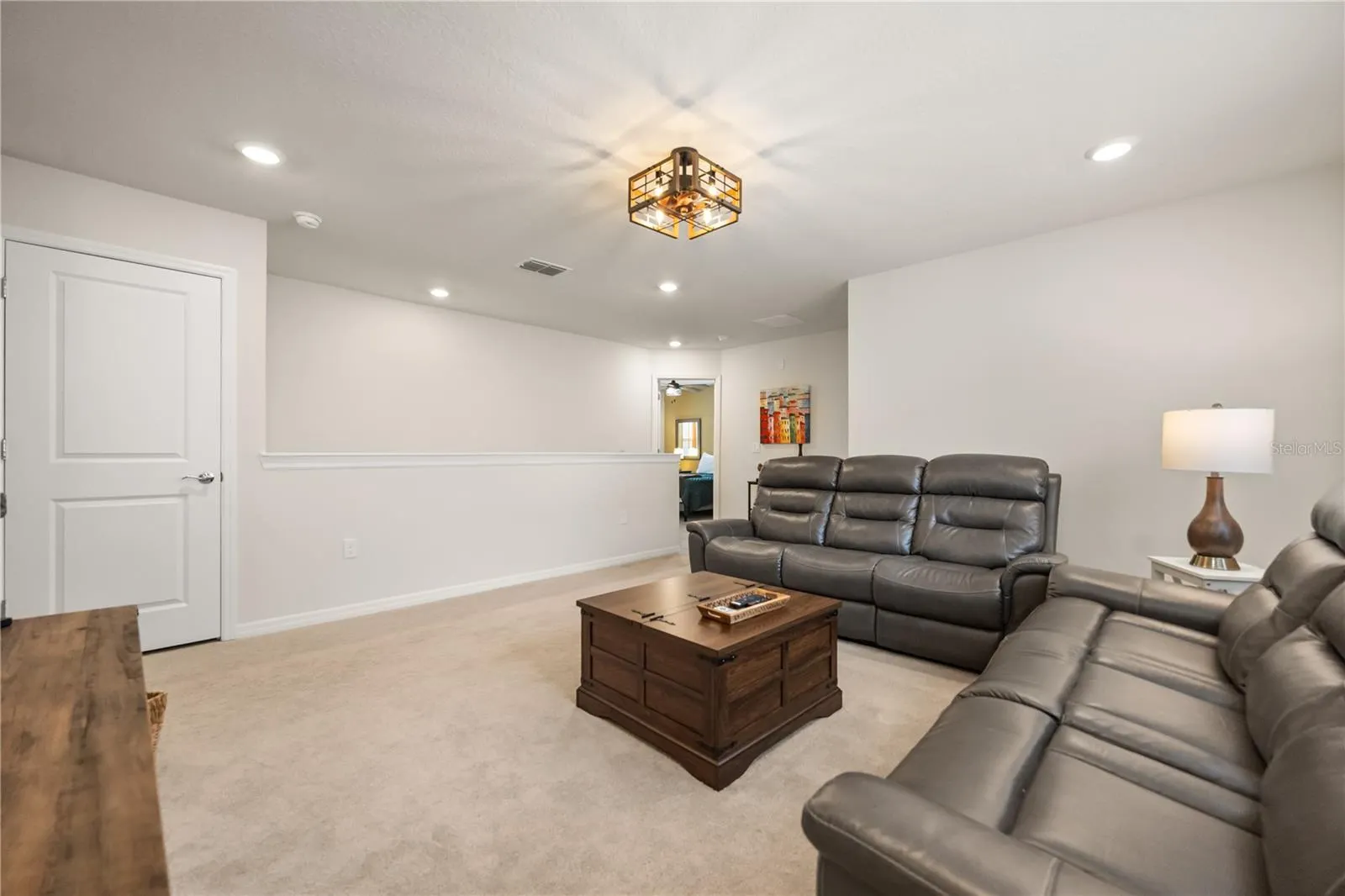4039 LANA AVE